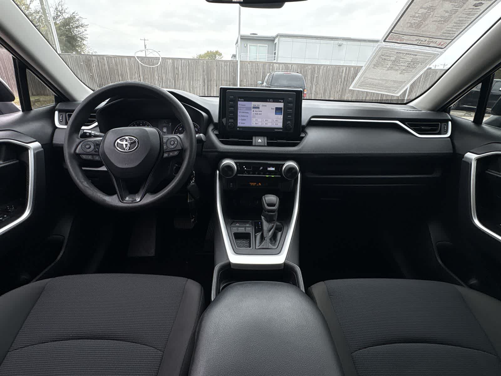 Thumbnail: 2021 Toyota RAV4 - 9