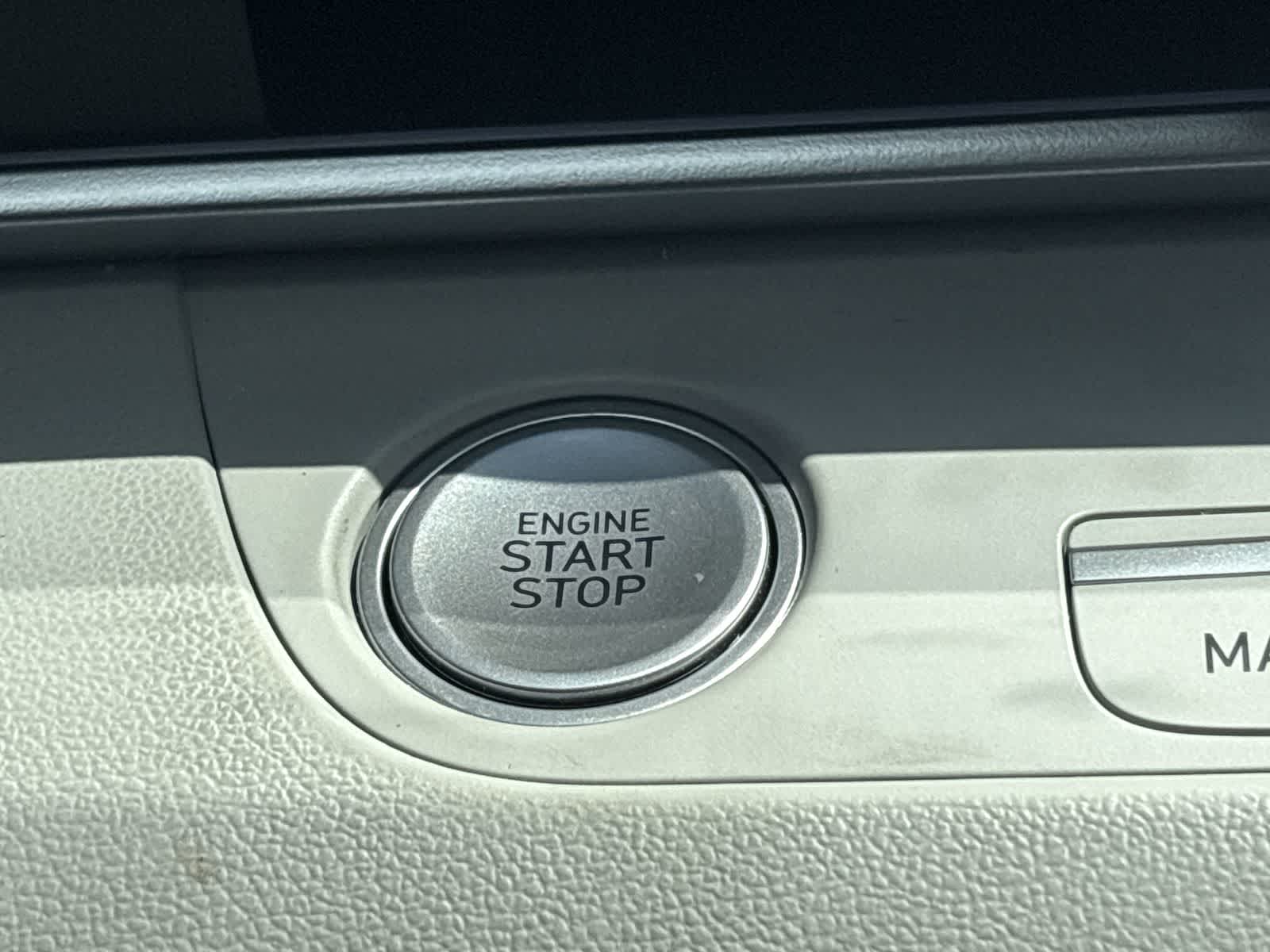 Thumbnail: 2025 Hyundai Elantra - 25