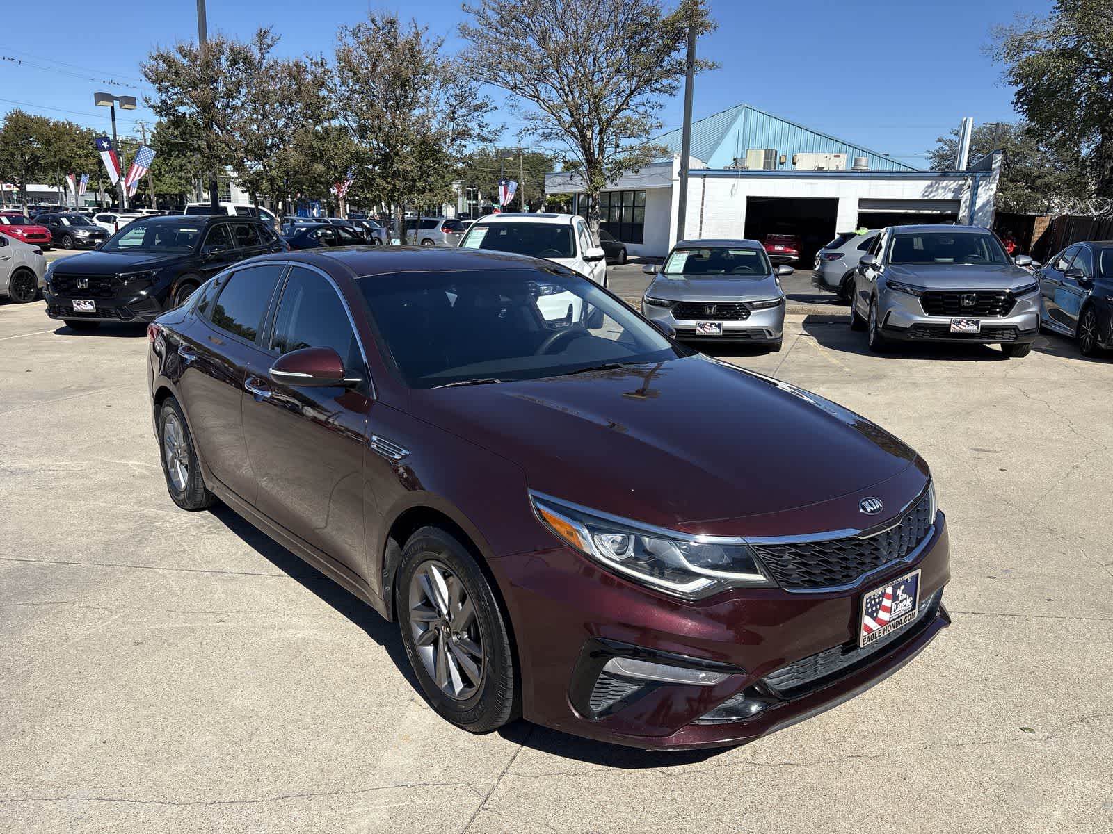 Thumbnail: 2020 Kia Optima - 22
