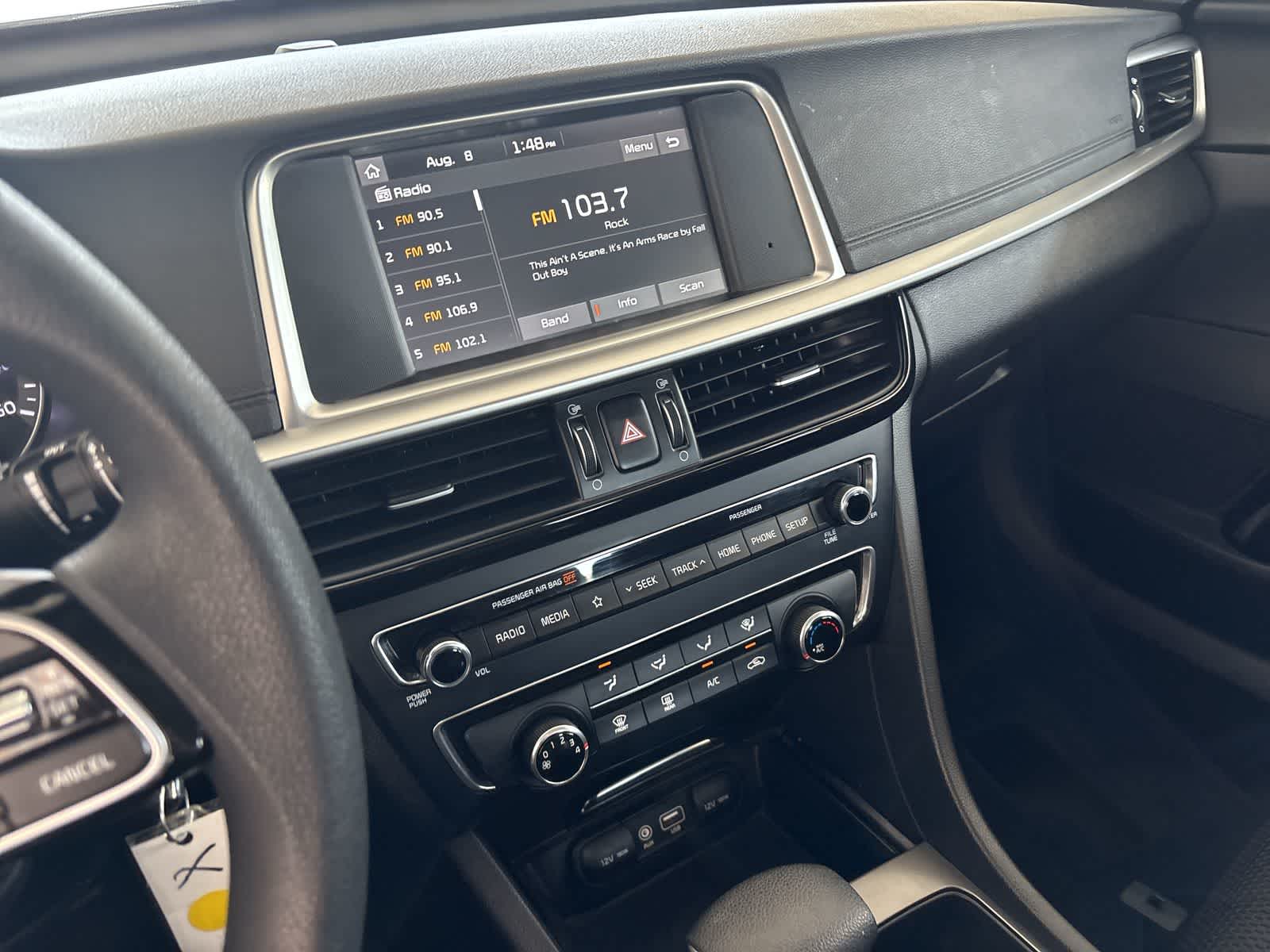 Thumbnail: 2020 Kia Optima - 15