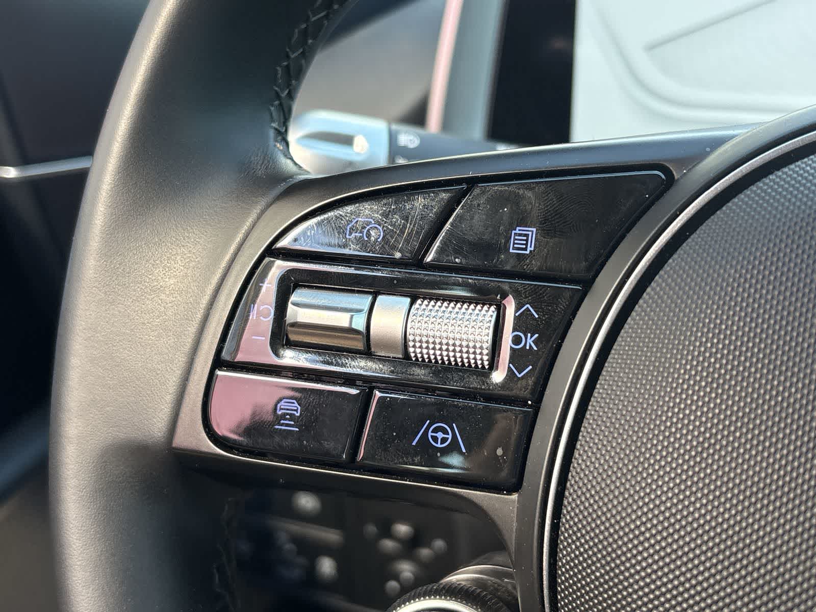 Thumbnail: 2024 Hyundai Ioniq 6 - 23