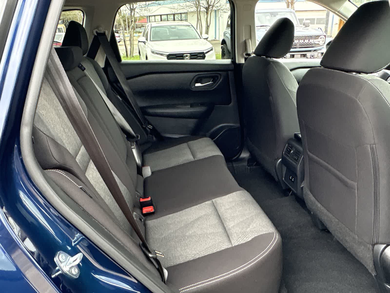 Thumbnail: 2025 Nissan Rogue - 24