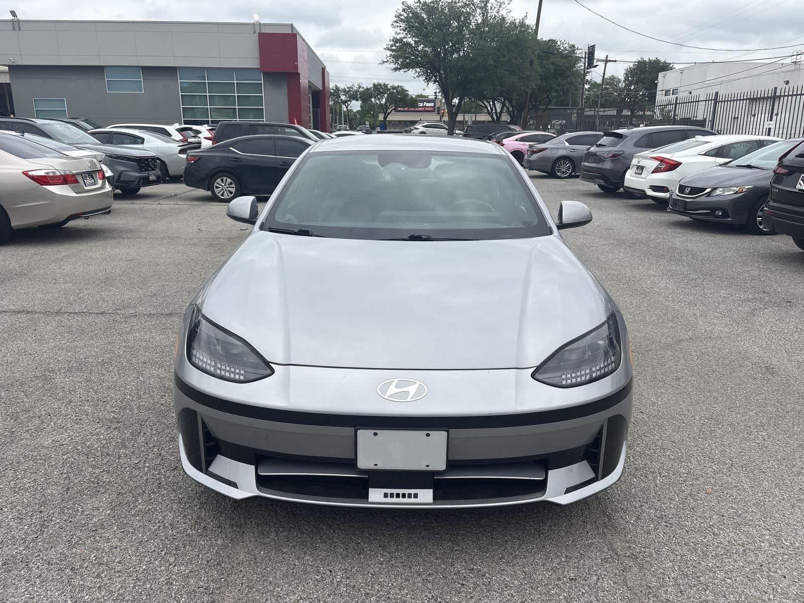 Thumbnail: 2023 Hyundai Ioniq 6 - 9