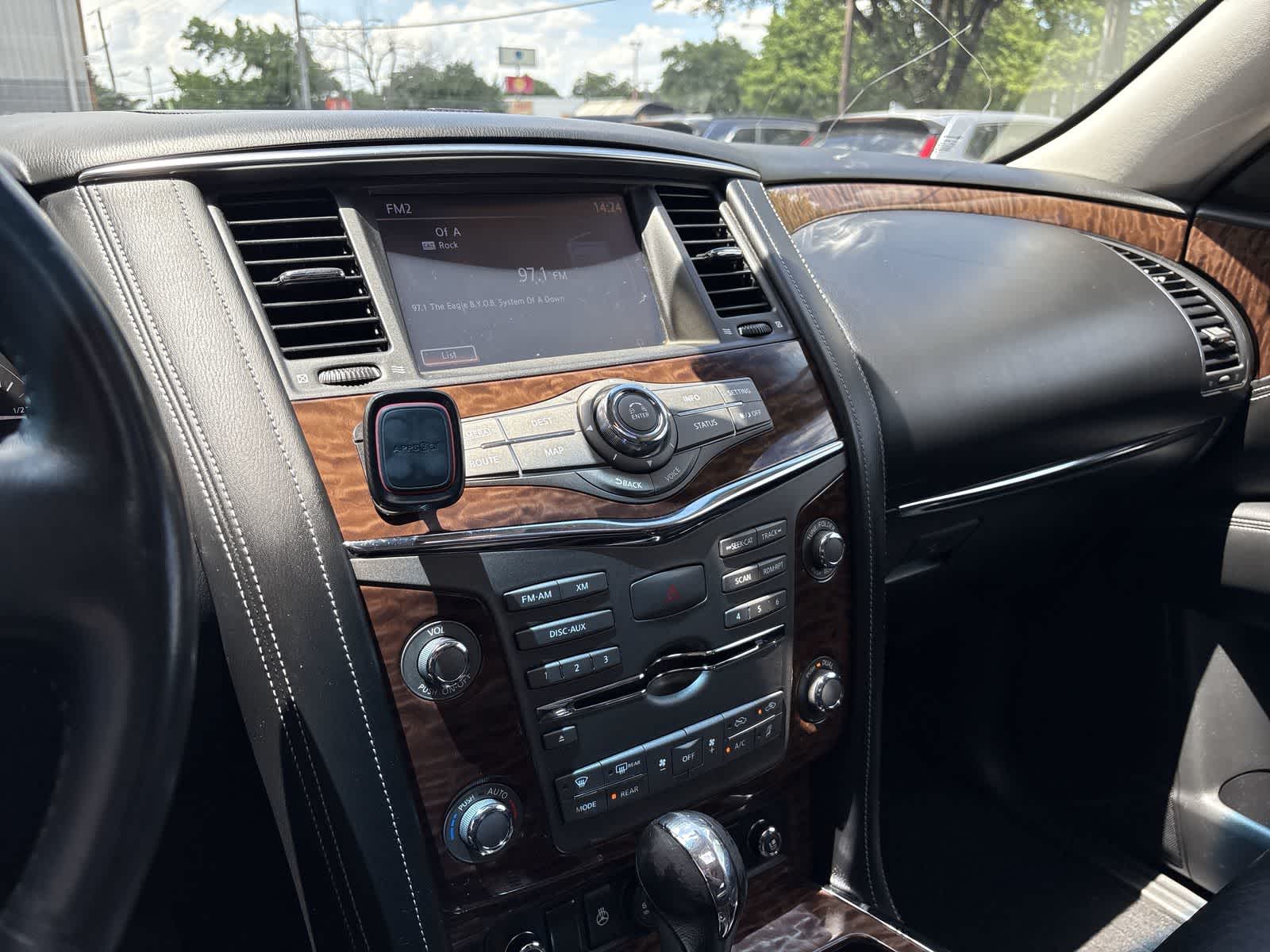Thumbnail: 2017 Nissan Armada - 15