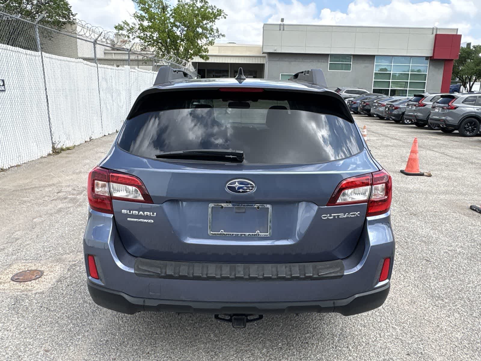 Thumbnail: 2016 Subaru Outback - 5