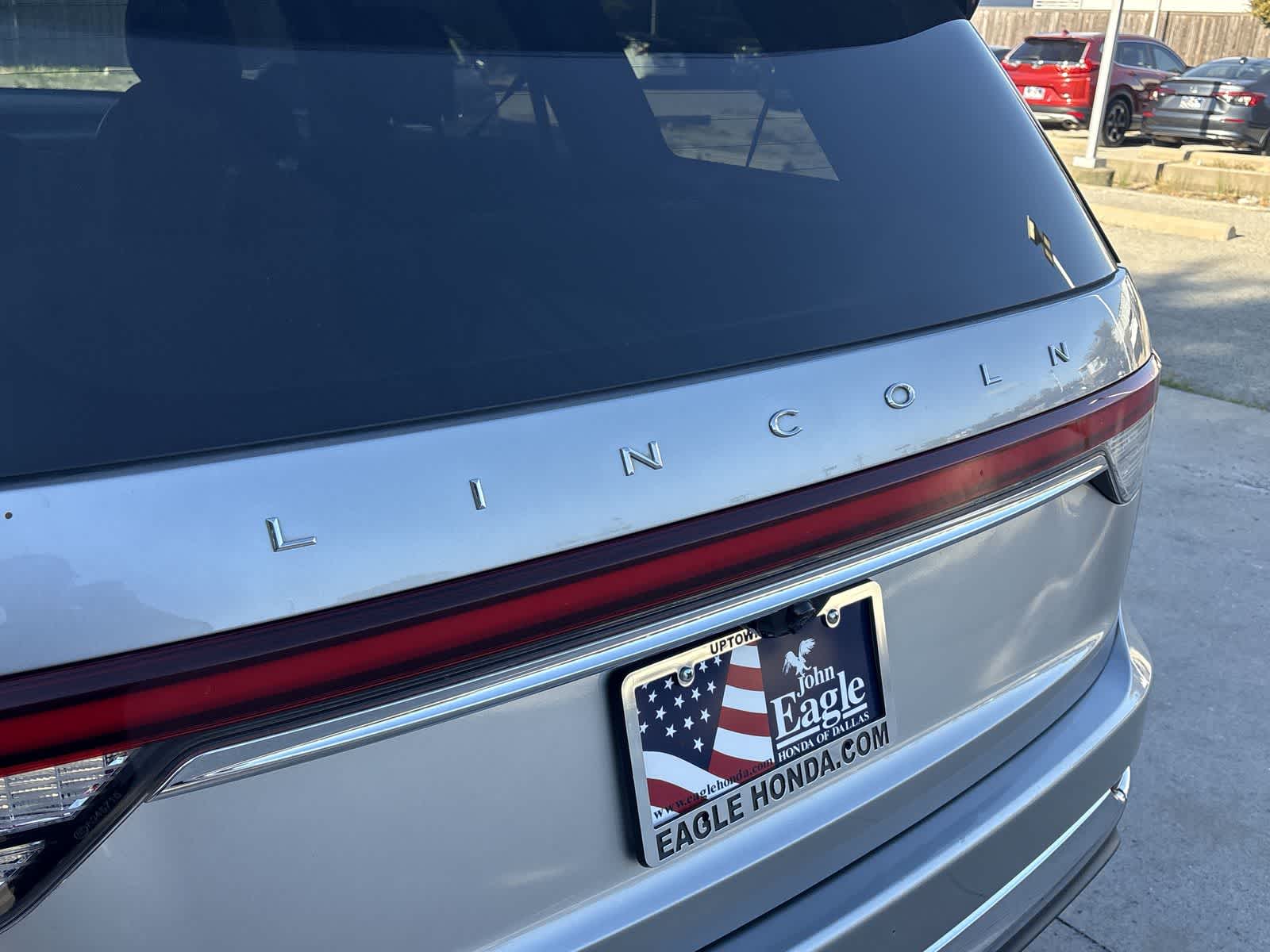 Thumbnail: 2020 Lincoln Aviator - 7