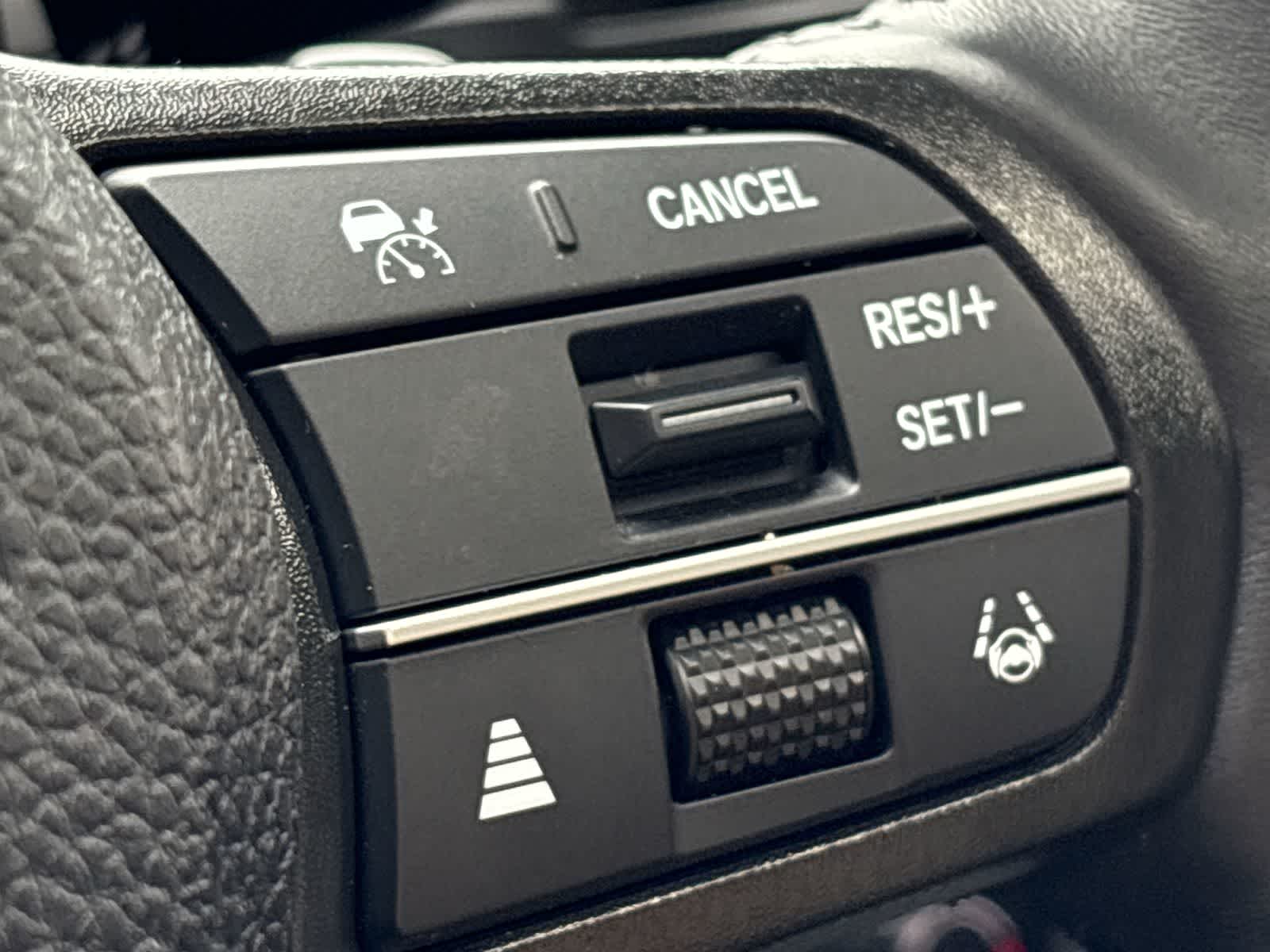 2023 Honda Accord Sport 32