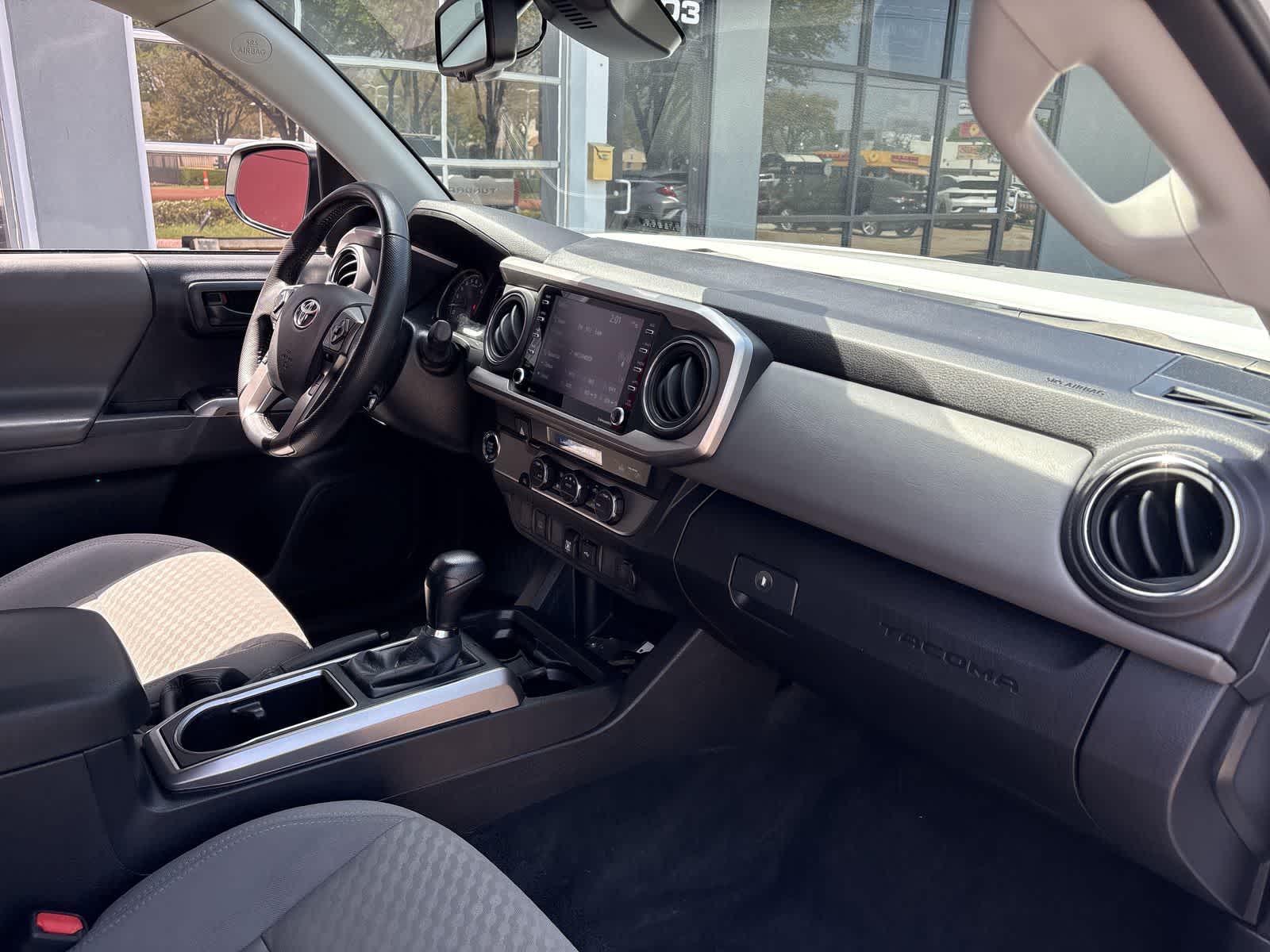 Thumbnail: 2023 Toyota Tacoma - 33