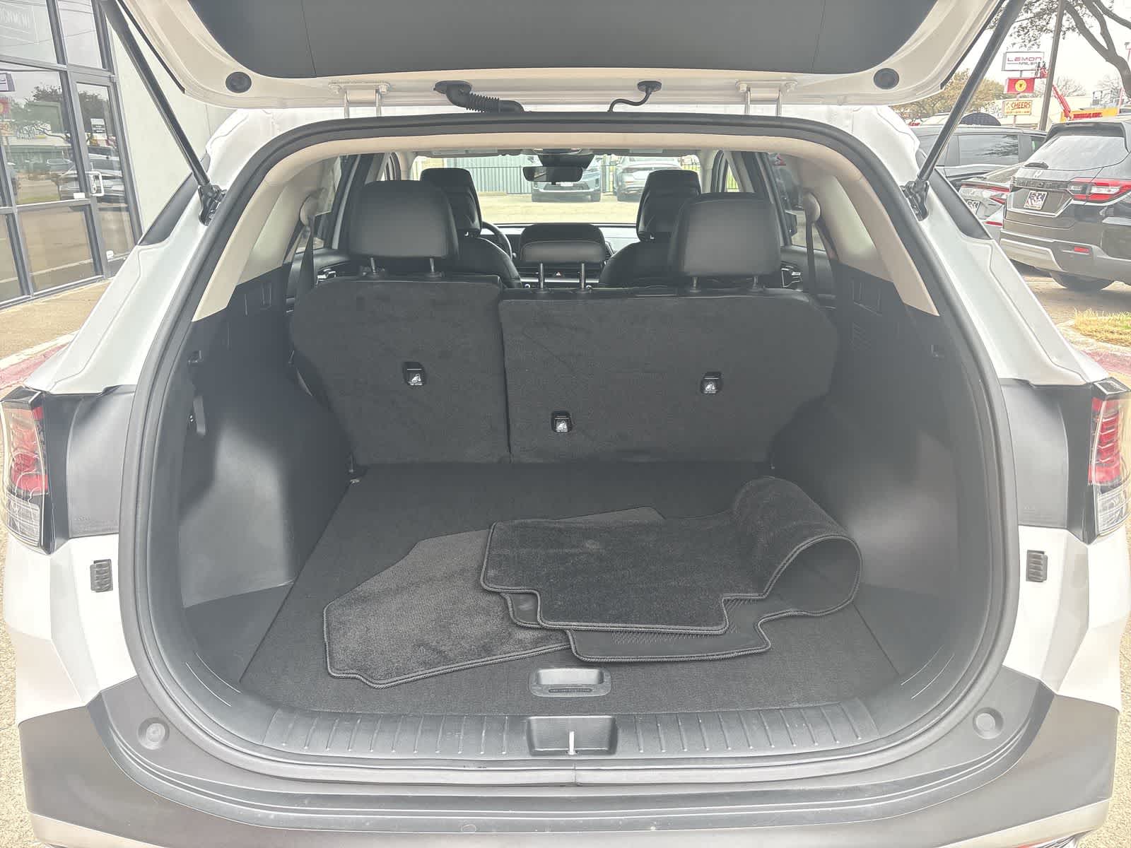 Thumbnail: 2024 Kia Sportage - 38