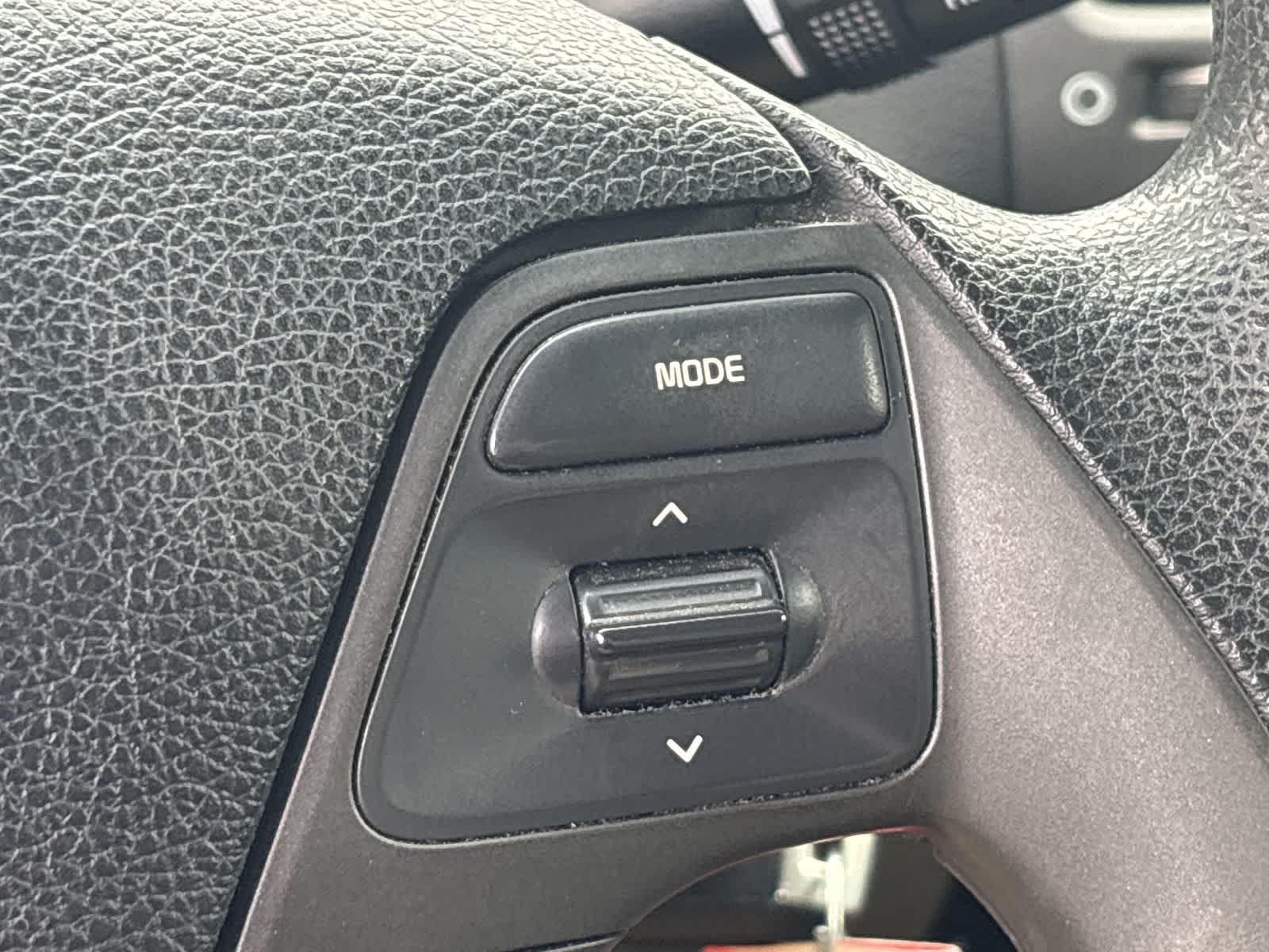 Thumbnail: 2016 Kia Forte - 17