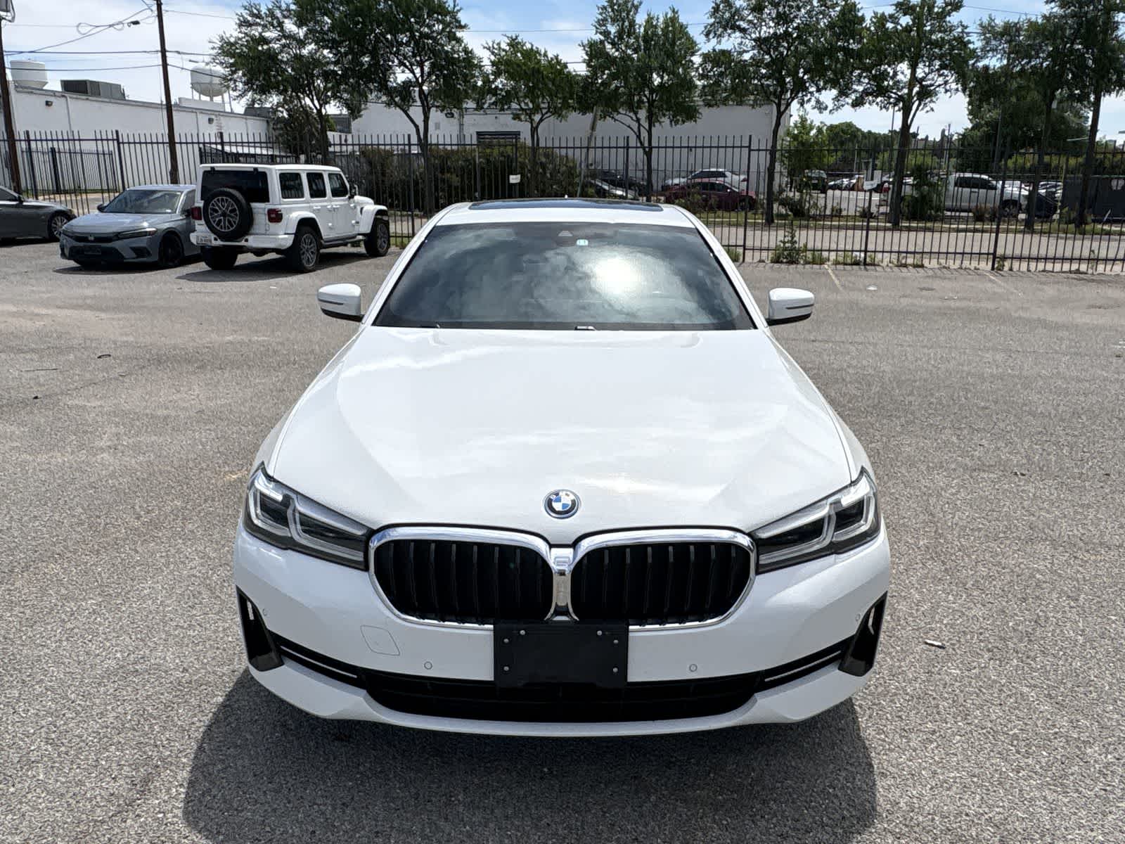Thumbnail: 2023 BMW 5 Series - 8