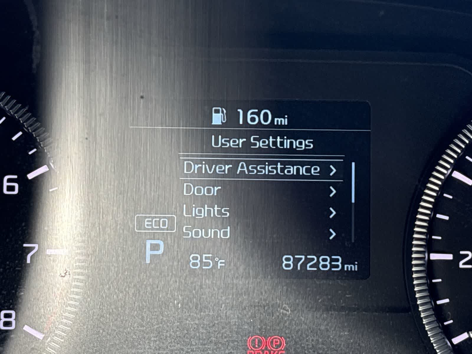 Thumbnail: 2020 Kia Telluride - 30