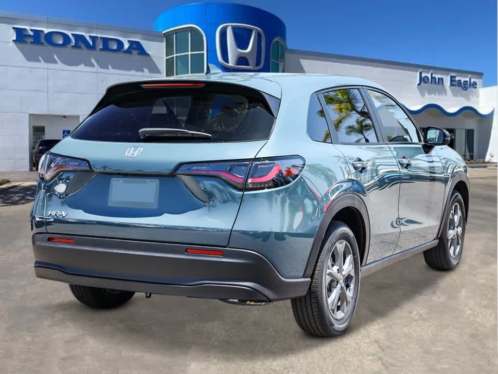 2026 Honda HR-V LX photo 4