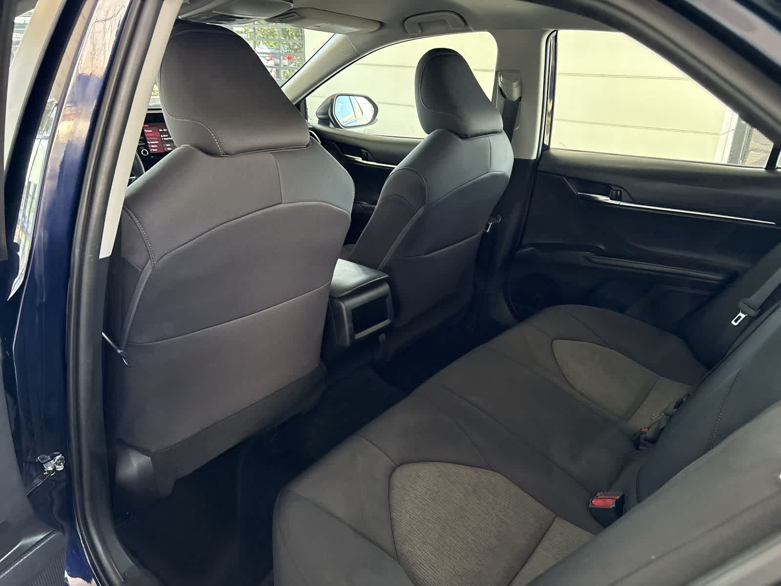 Thumbnail: 2022 Toyota Camry - 11