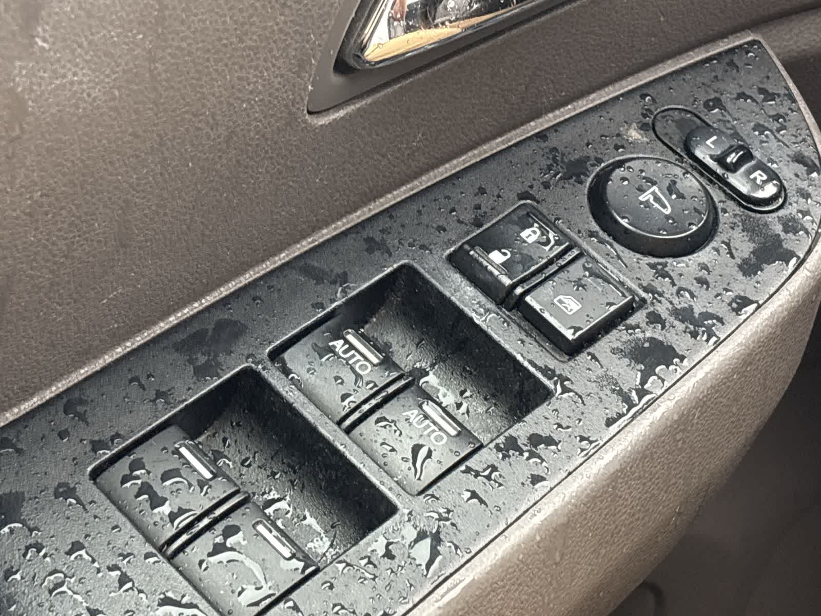 Thumbnail: 2014 Honda Odyssey - 18