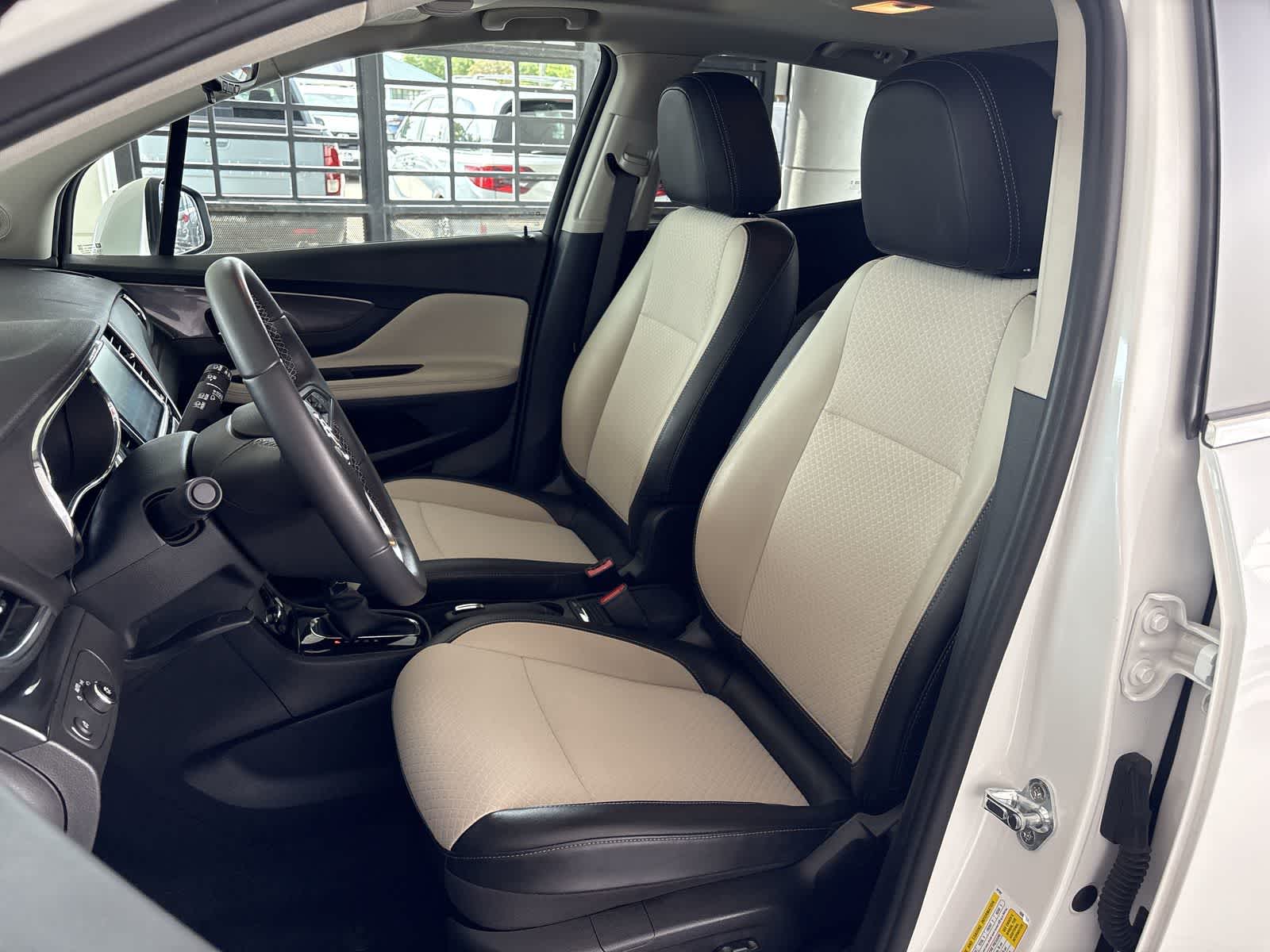 Thumbnail: 2021 Buick Encore - 10