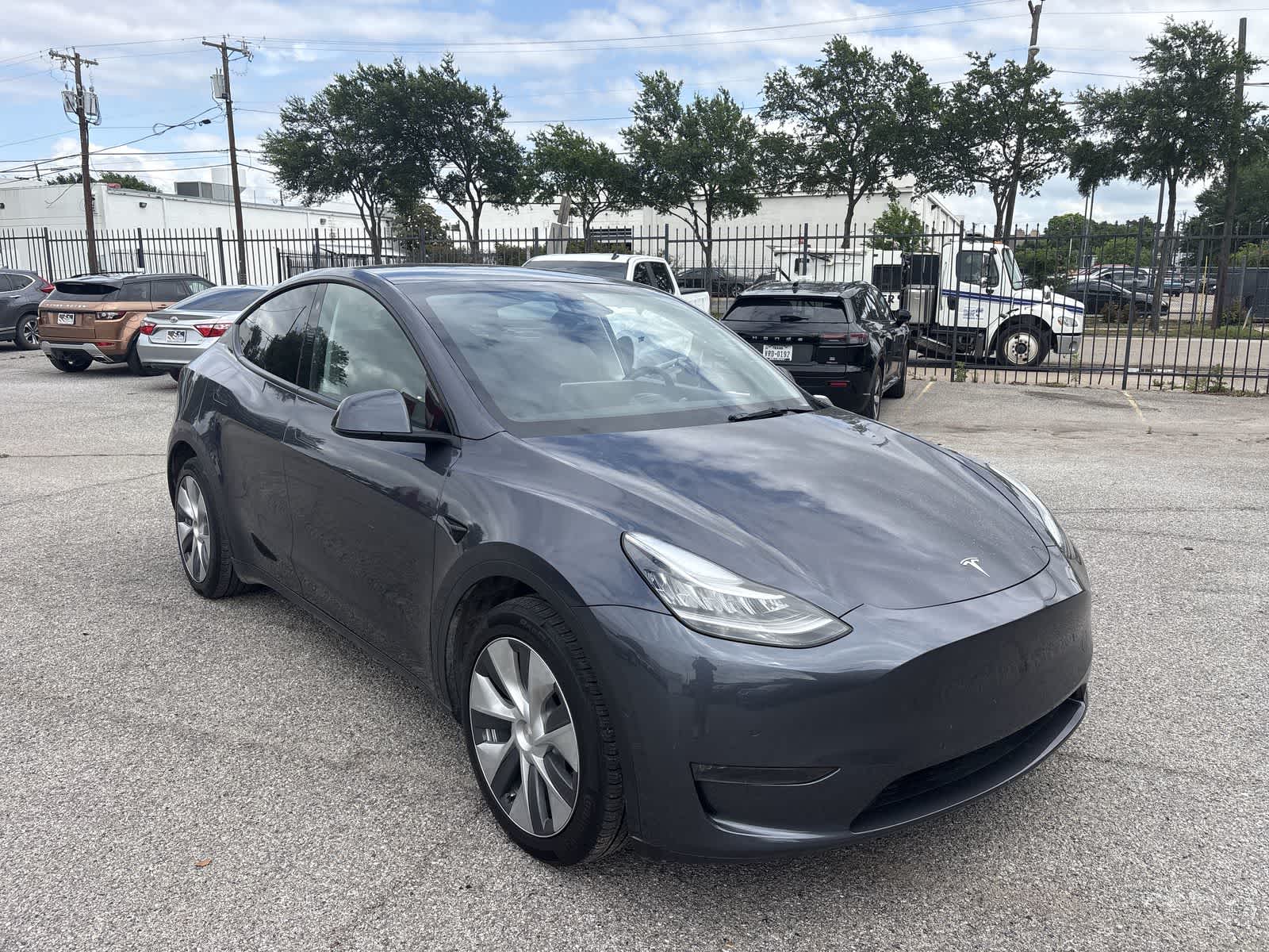 Thumbnail: 2022 Tesla Model Y - 9