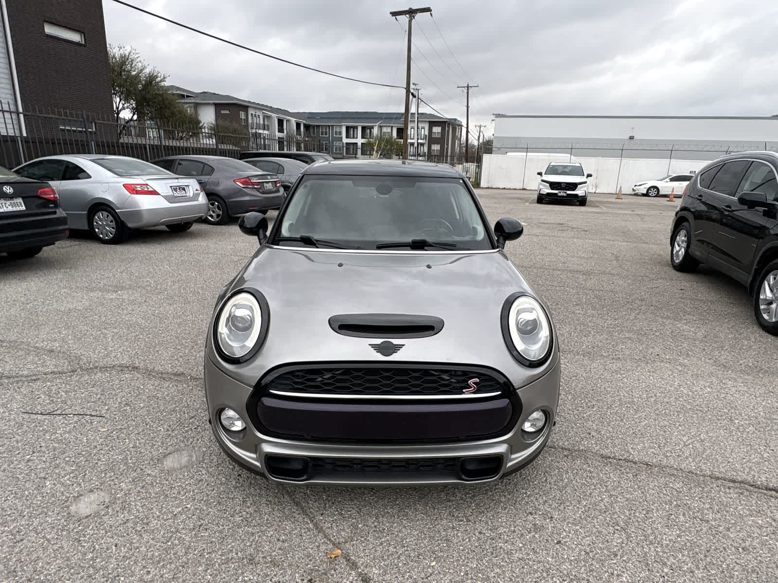 Thumbnail: 2018 MINI Cooper Hardtop - 16