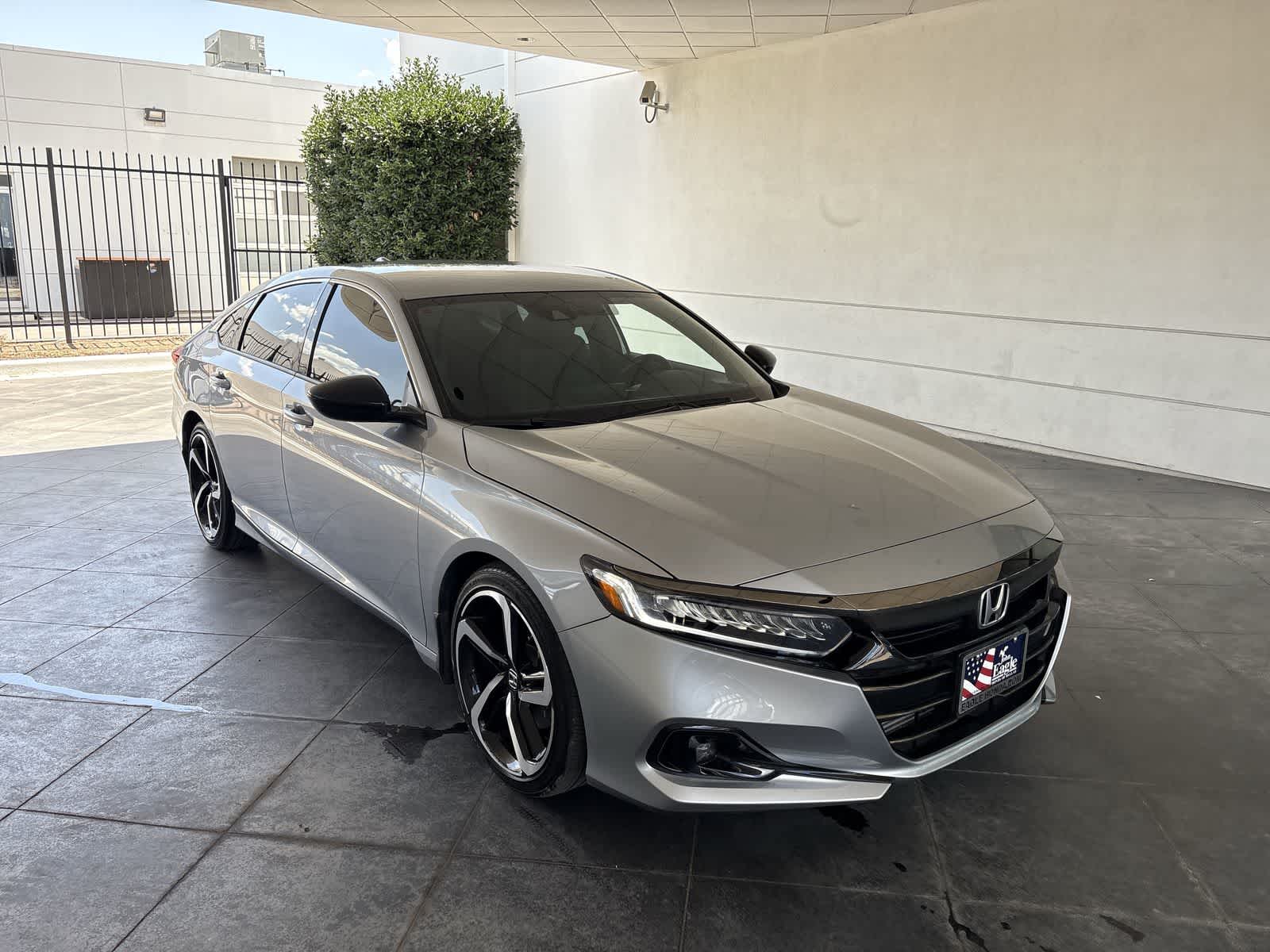 Thumbnail: 2022 Honda Accord - 31