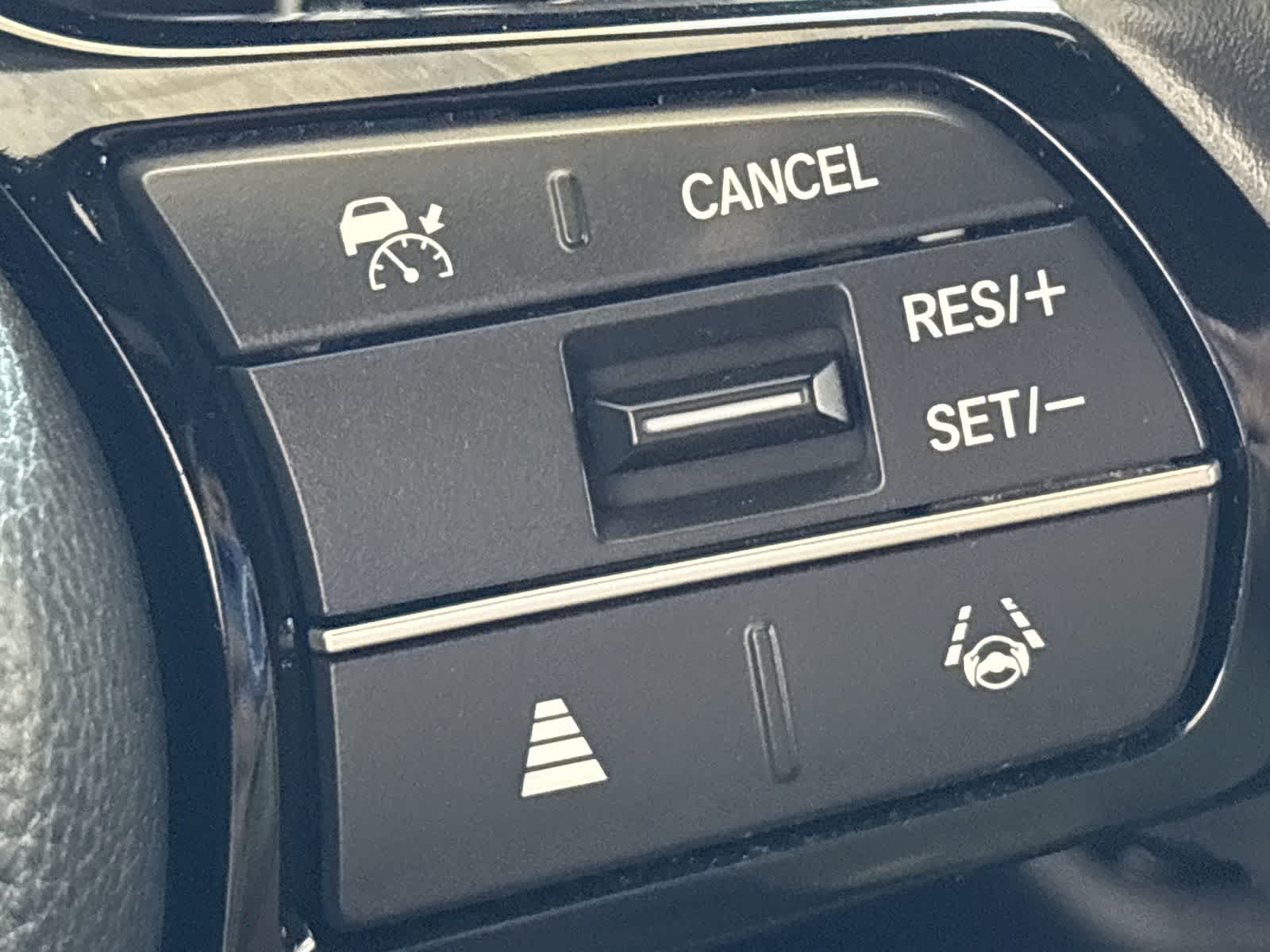 Thumbnail: 2024 Honda HR-V - 32