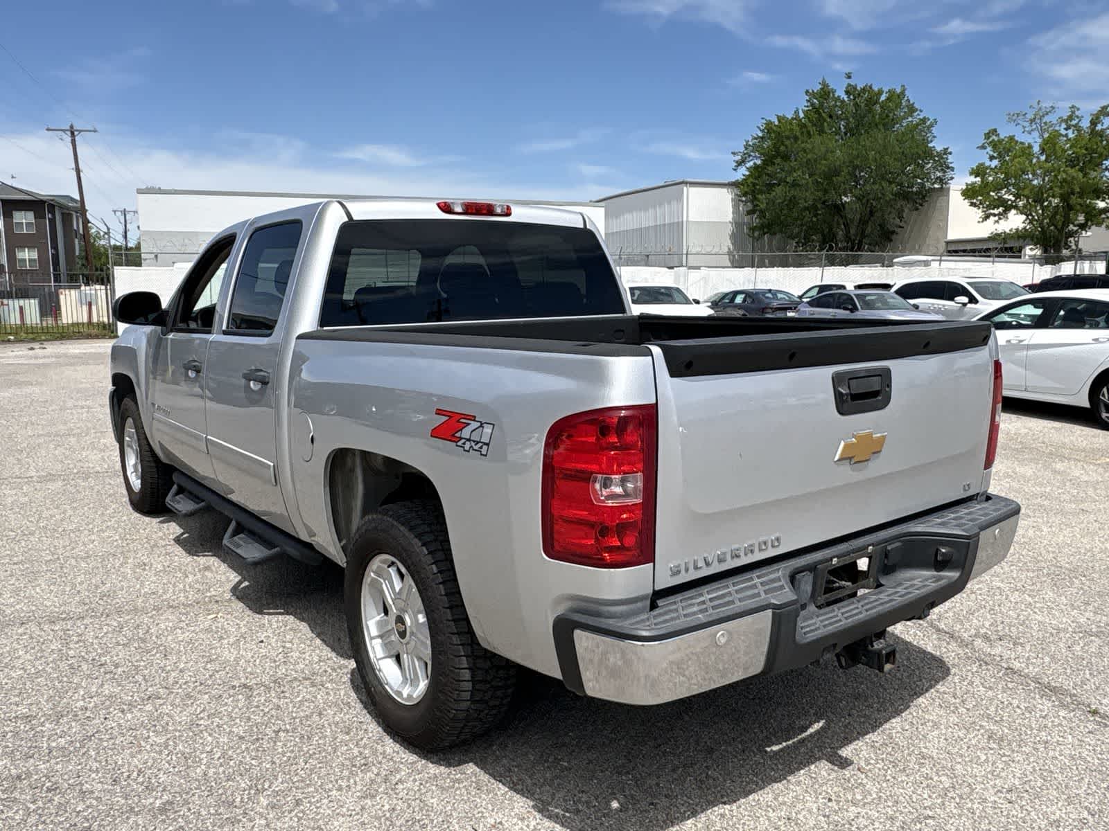 Thumbnail: 2012 Chevrolet Silverado 1500 - 4