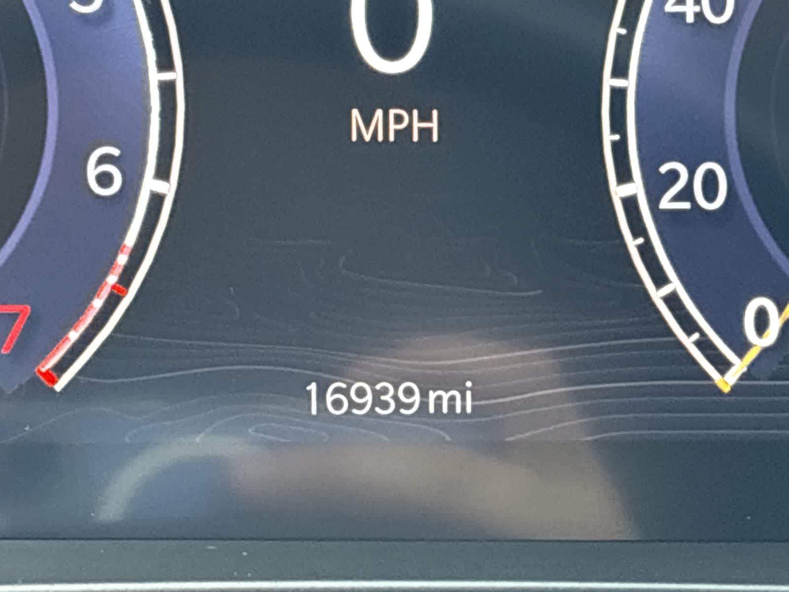 Thumbnail: 2022 Jeep Grand Cherokee - 30