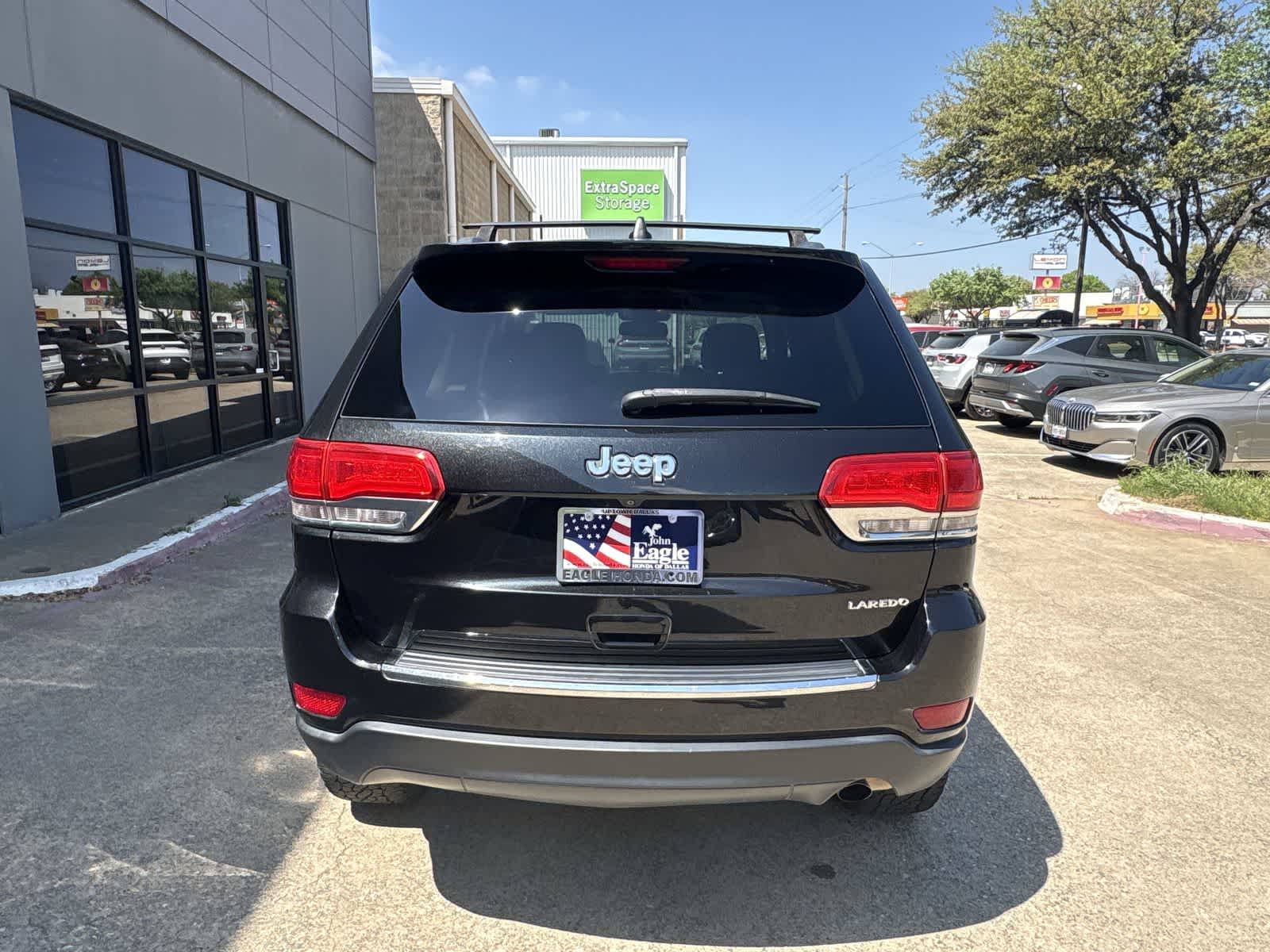 Thumbnail: 2015 Jeep Grand Cherokee - 13