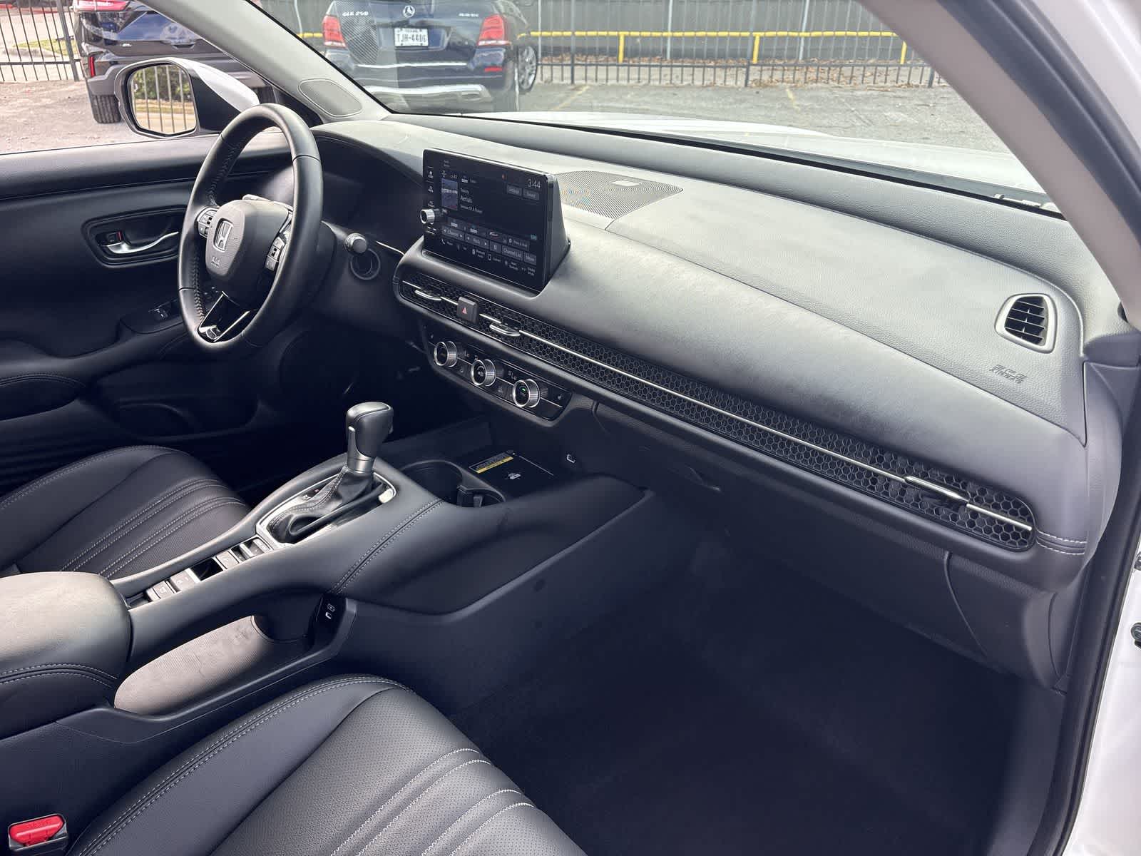 Thumbnail: 2025 Honda HR-V - 21