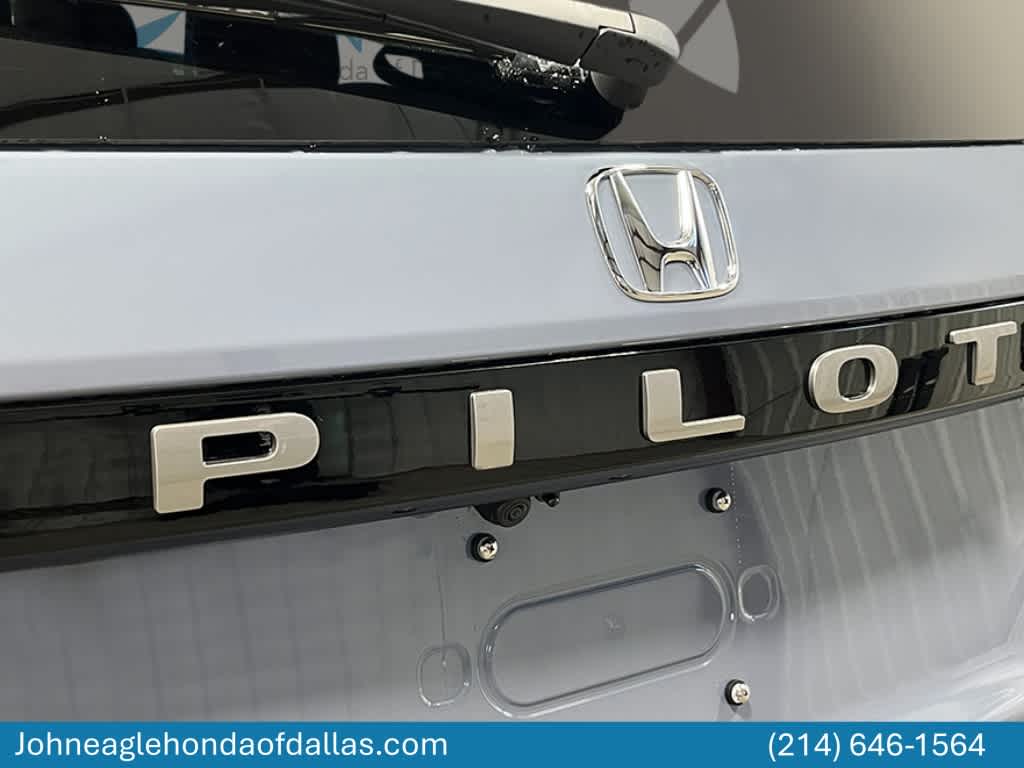 Thumbnail: 2026 Honda Pilot - 9