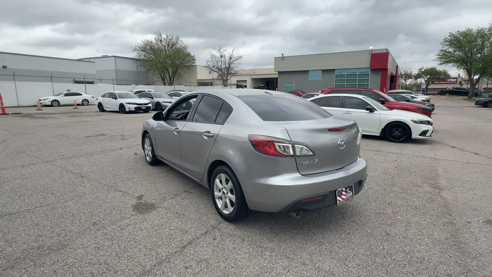 Thumbnail: 2011 Mazda Mazda3 - 6