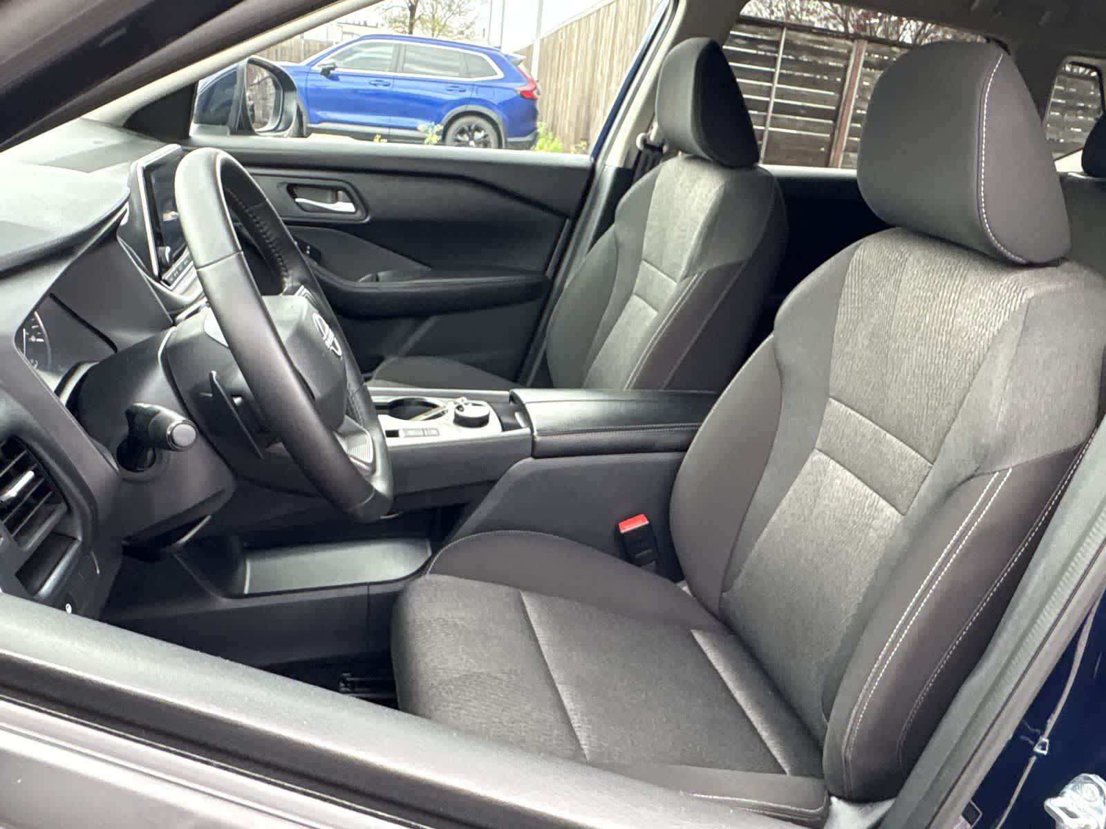 Thumbnail: 2025 Nissan Rogue - 22