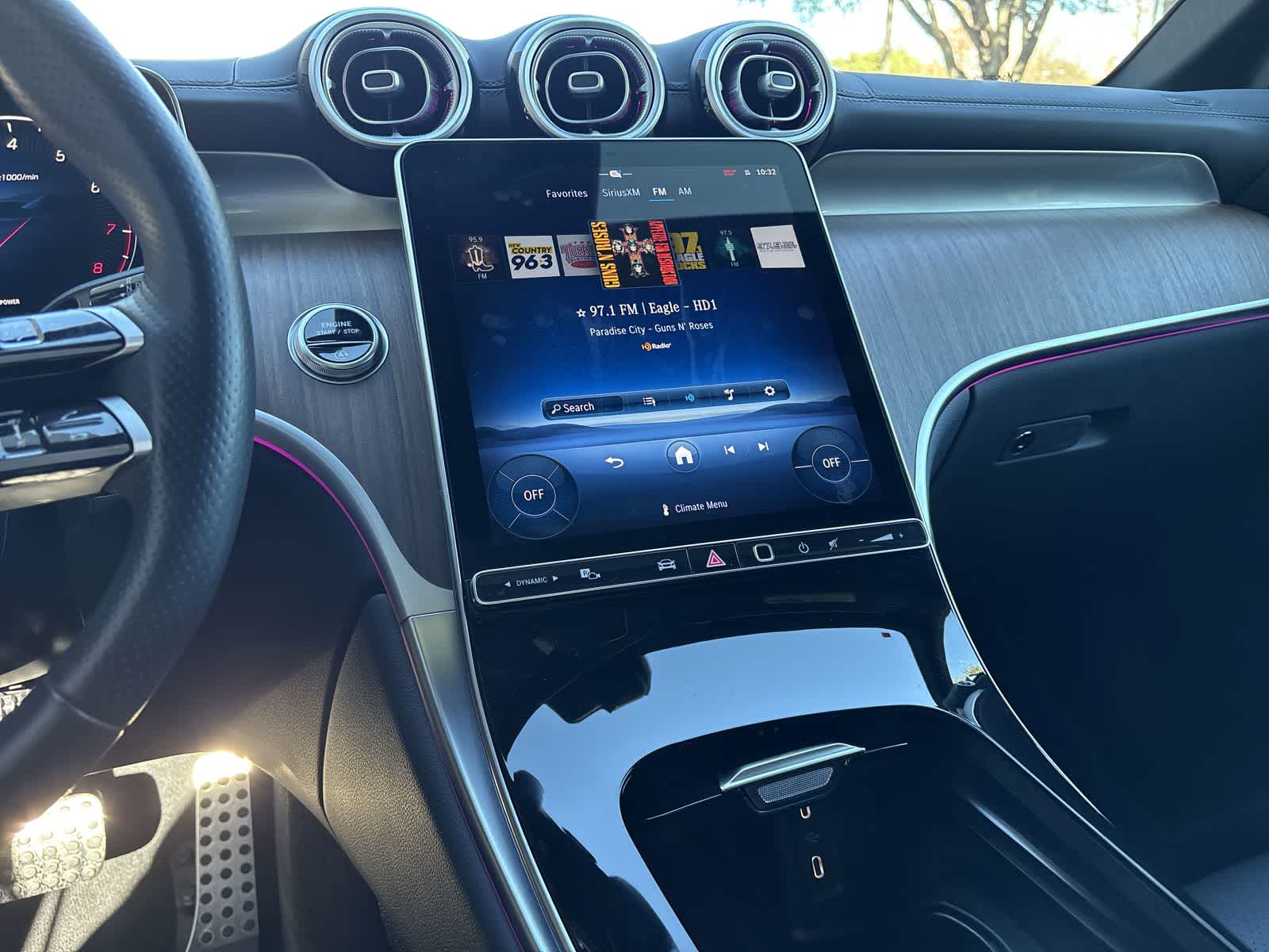 Thumbnail: 2025 Mercedes-Benz GLC - 15