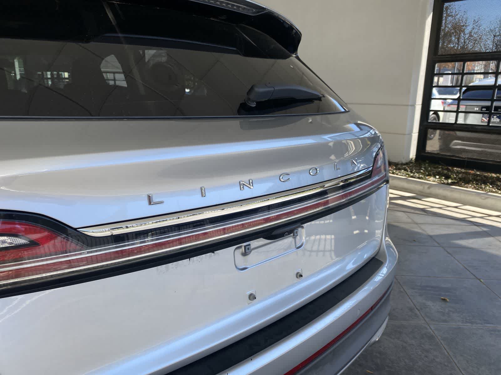 2022 Lincoln Nautilus Reserve 7