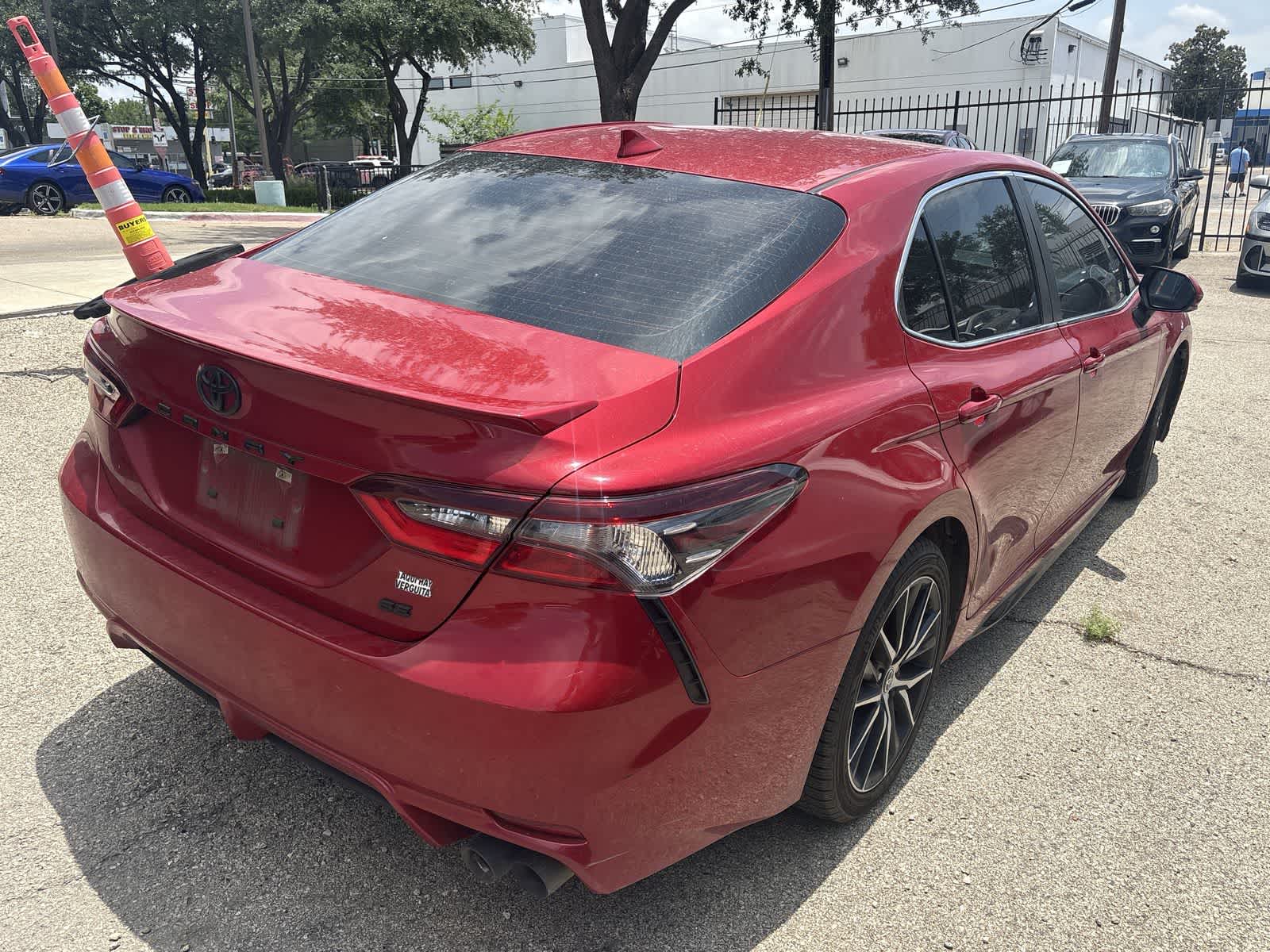 Thumbnail: 2022 Toyota Camry - 5