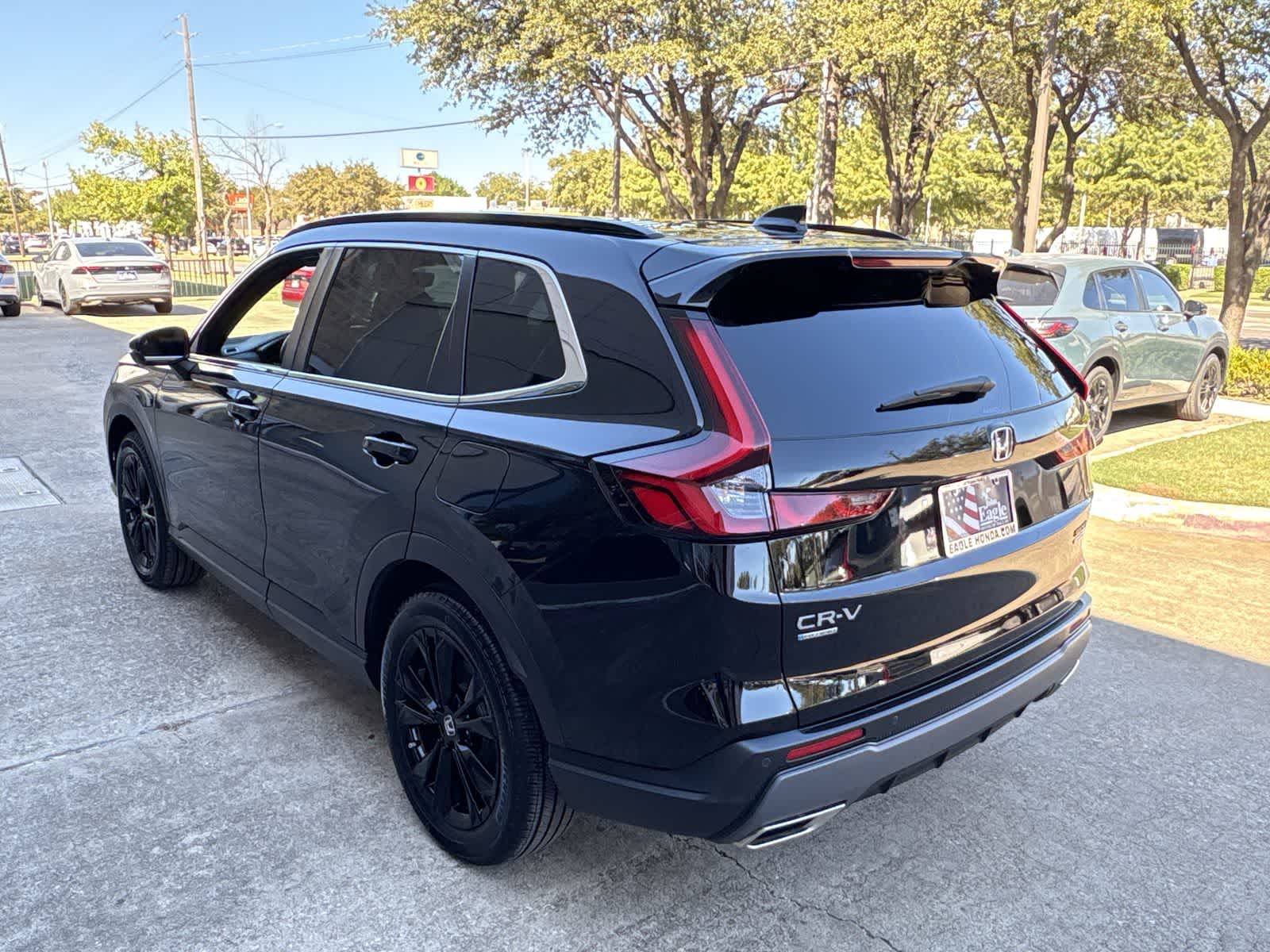 2025 Honda CR-V Hybrid Sport Touring photo 3