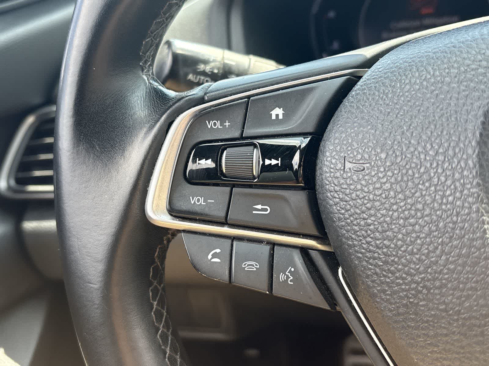Thumbnail: 2018 Honda Accord - 21