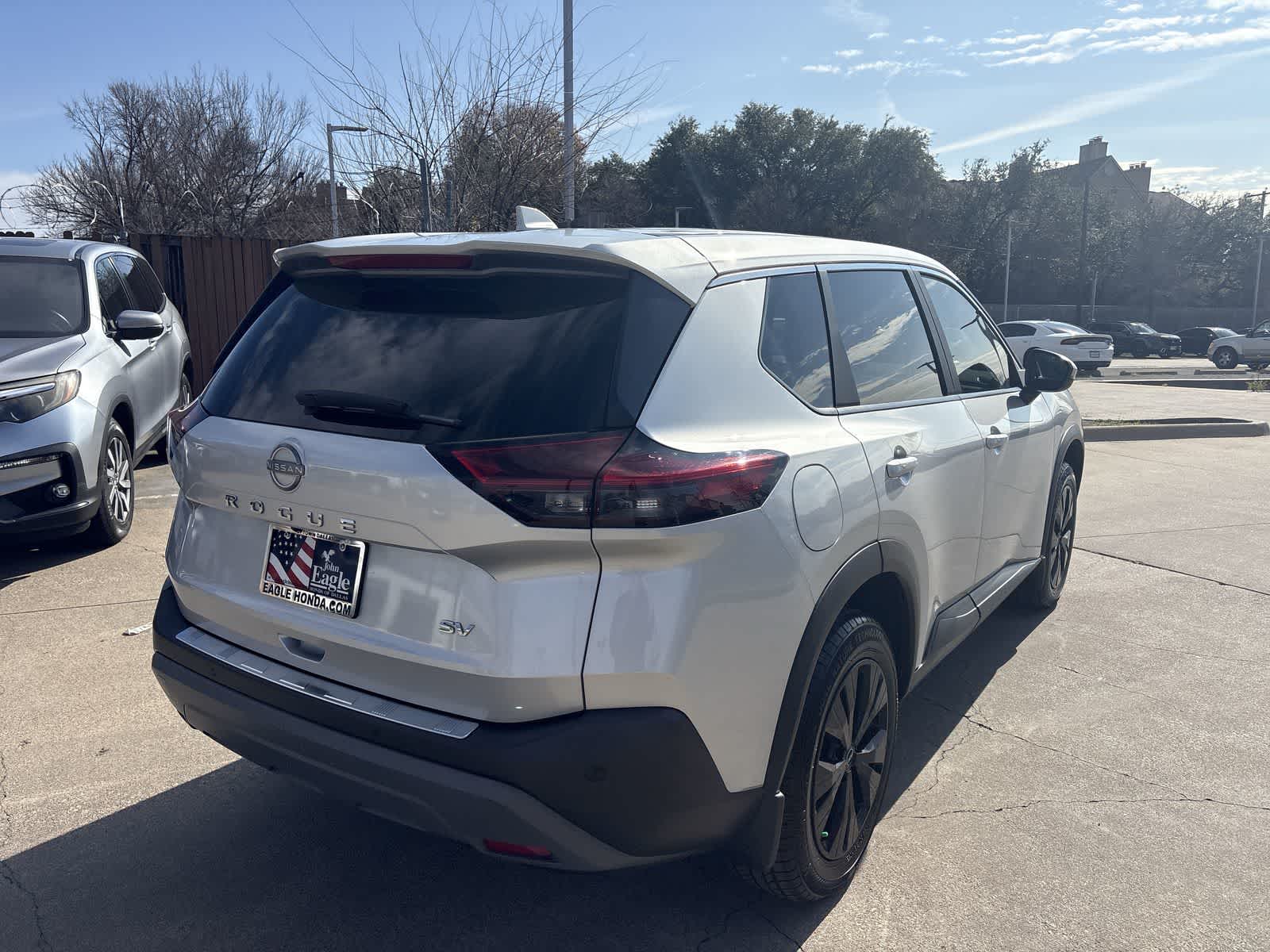 Thumbnail: 2023 Nissan Rogue - 25