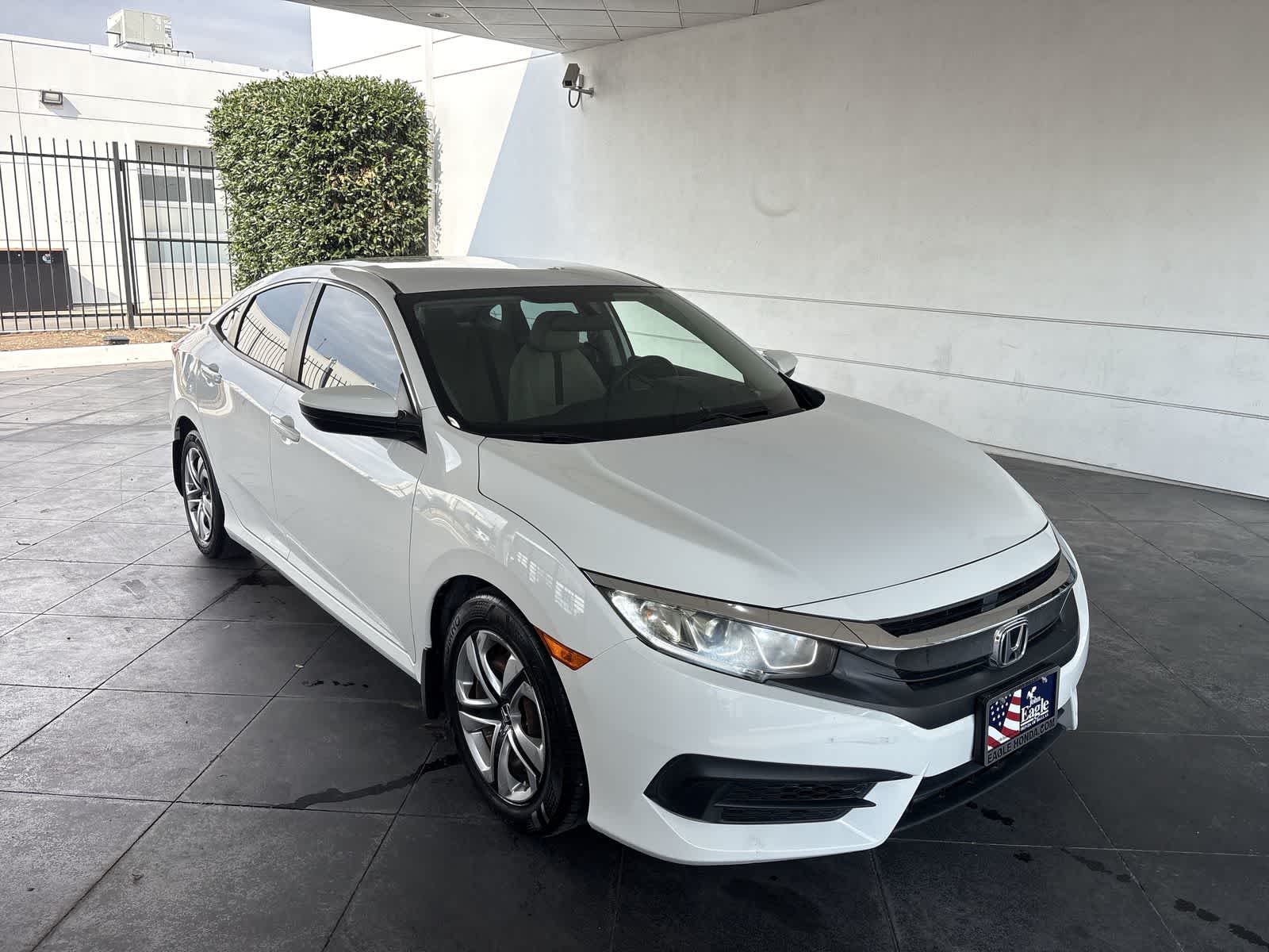 Thumbnail: 2016 Honda Civic - 22