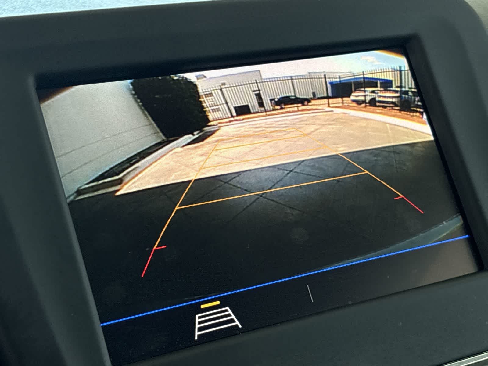 Thumbnail: 2020 Chevrolet Equinox - 26