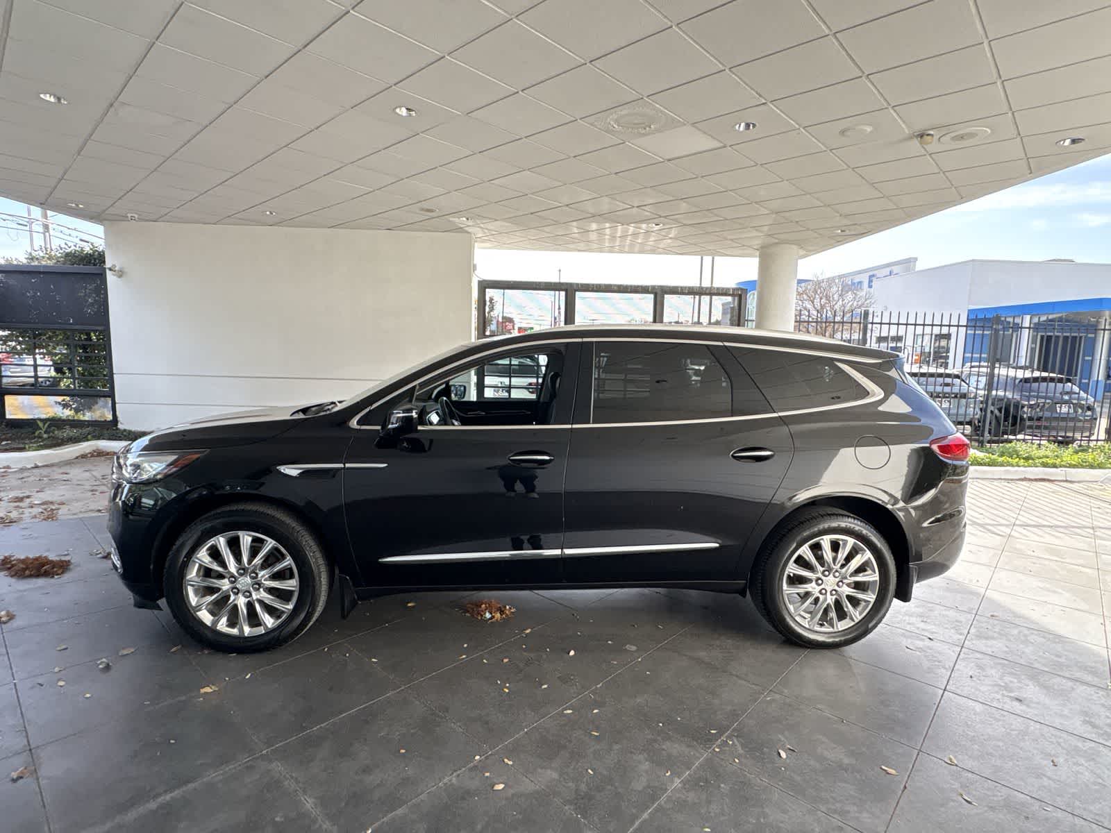 Thumbnail: 2018 Buick Enclave - 3