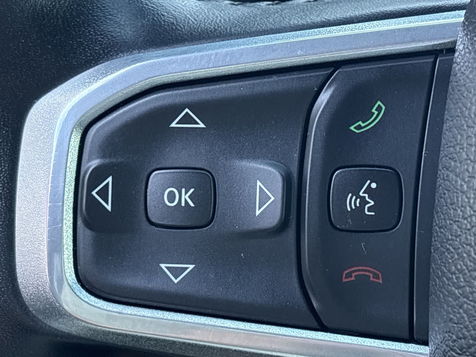 Thumbnail: 2023 RAM 1500 - 32