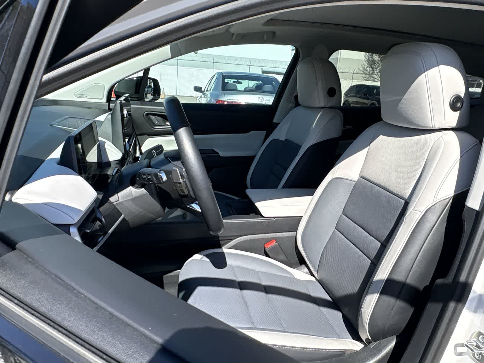 Thumbnail: 2024 Honda Prologue - 22