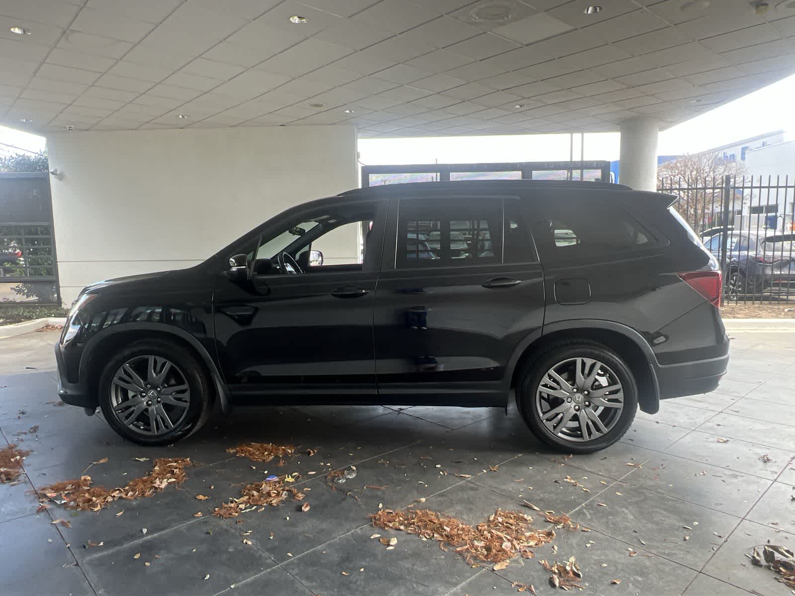 Thumbnail: 2022 Honda Pilot - 3