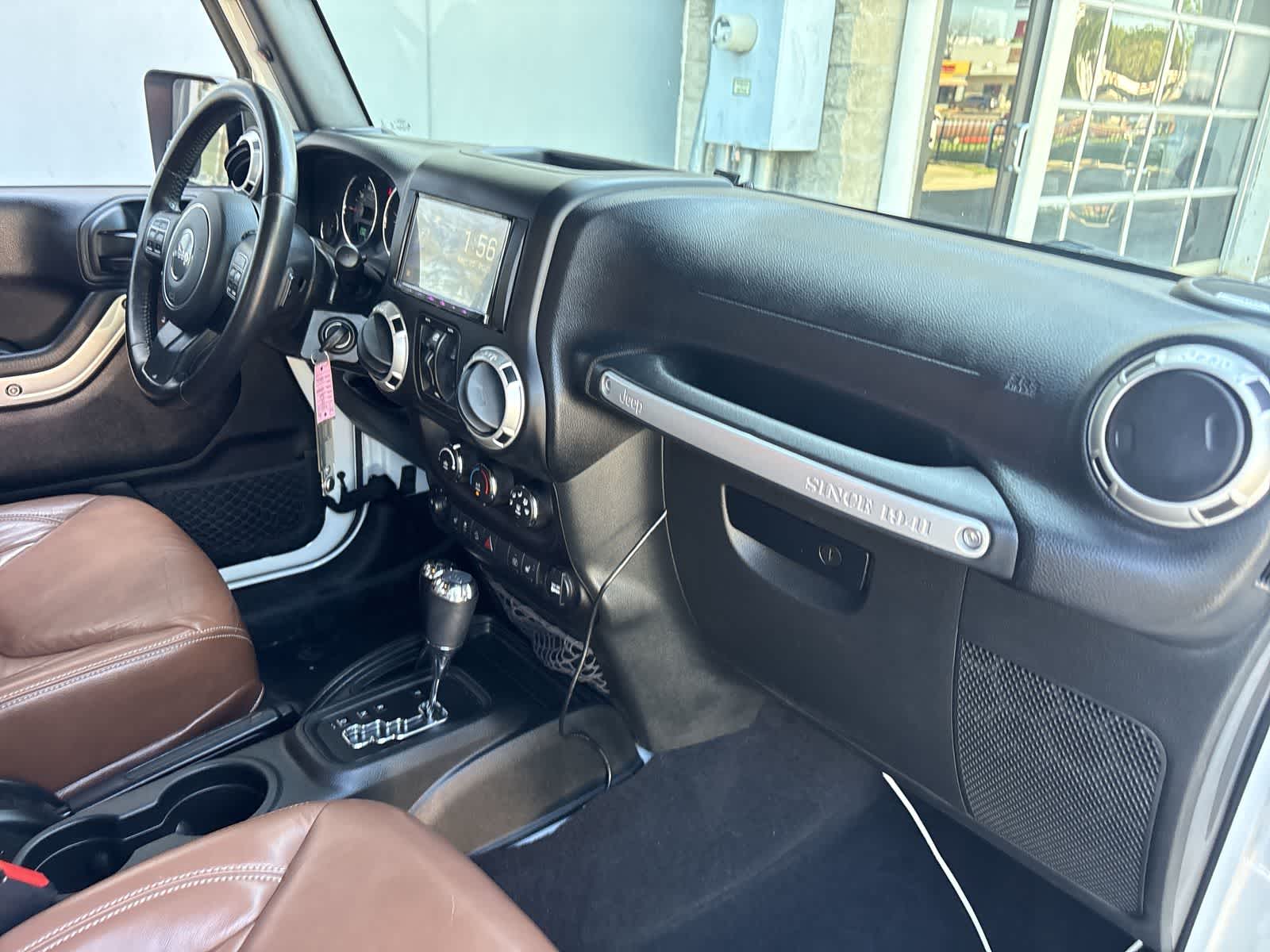 Thumbnail: 2018 Jeep Wrangler - 26