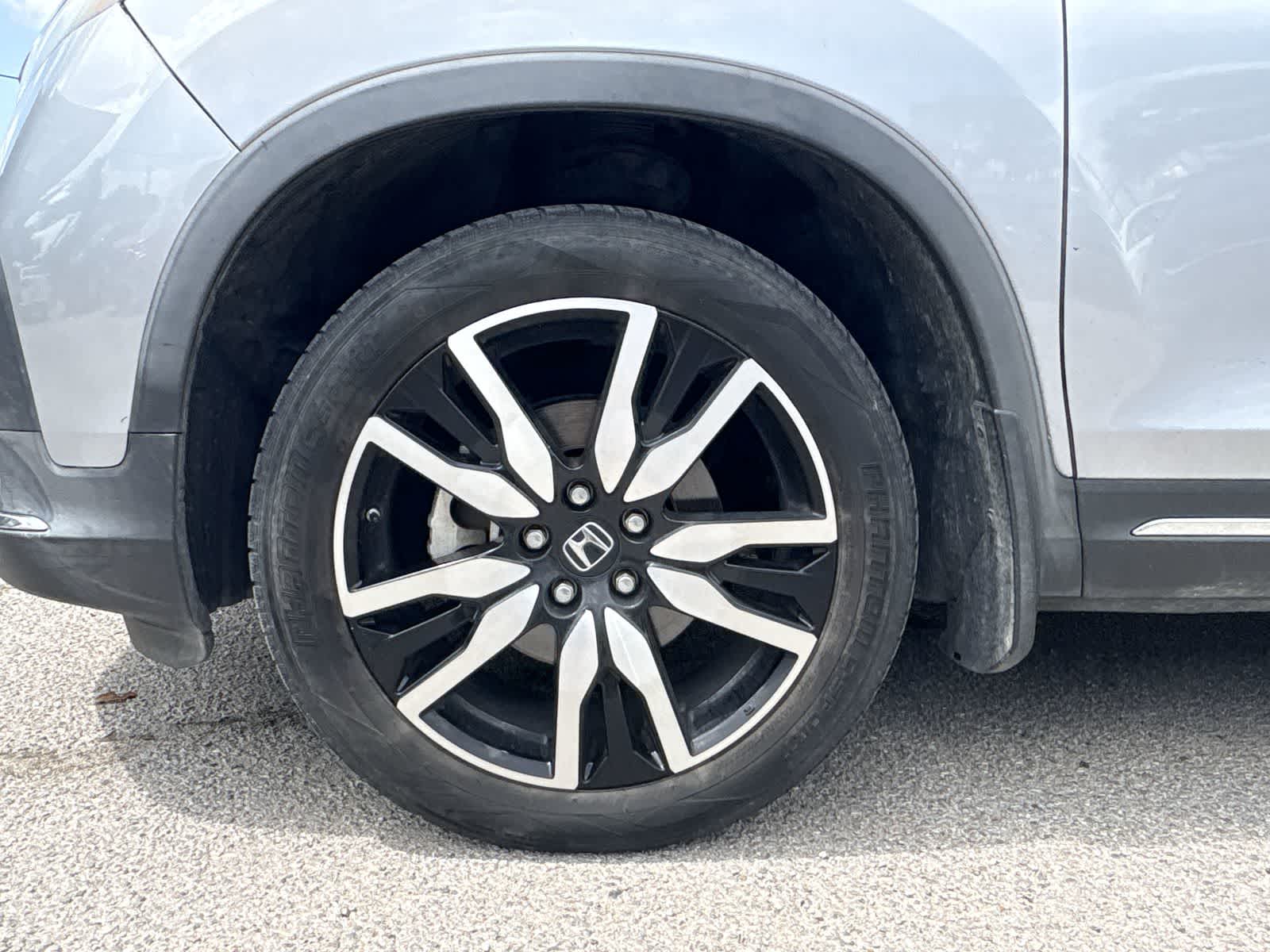 Thumbnail: 2020 Honda Pilot - 12