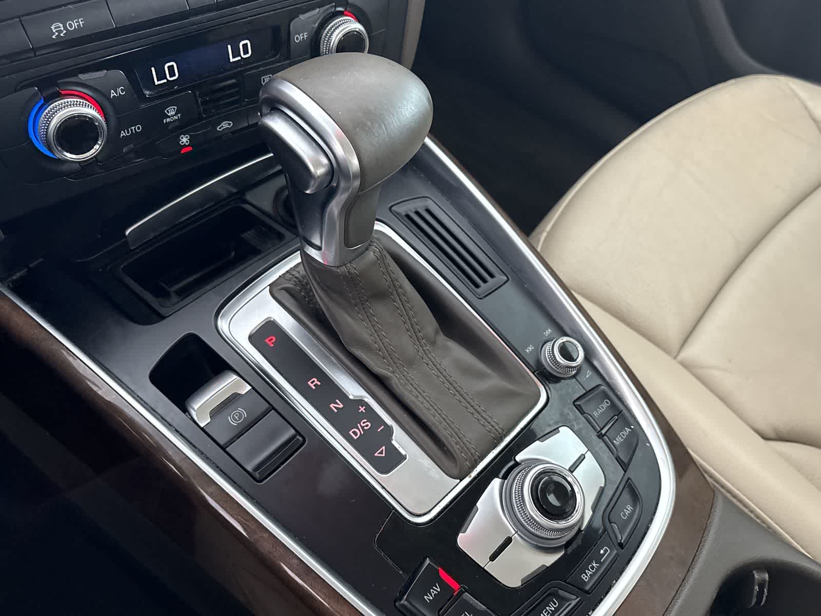 Thumbnail: 2015 Audi Q5 - 16