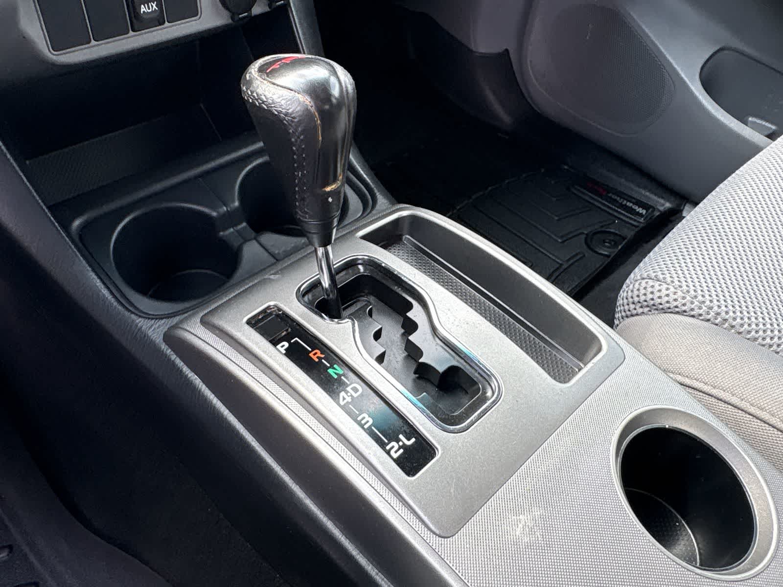 Thumbnail: 2013 Toyota Tacoma - 14