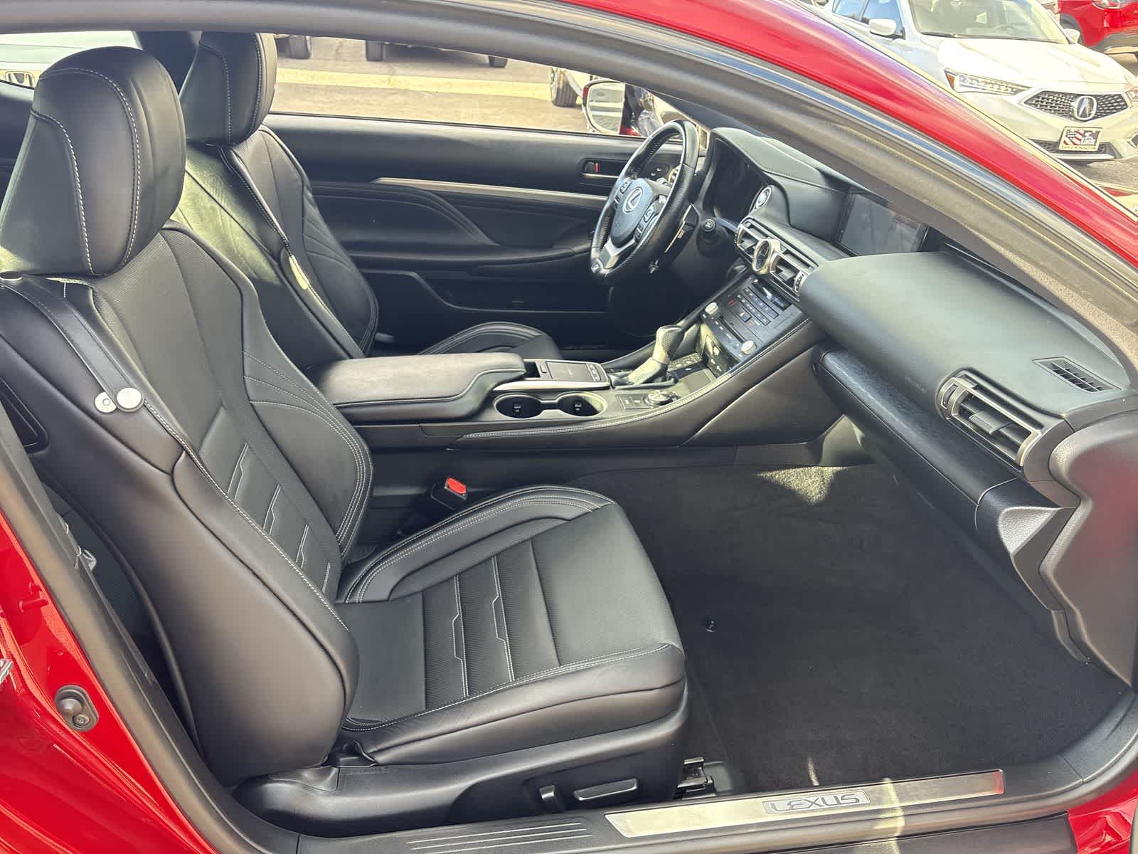 Thumbnail: 2019 Lexus RC - 12