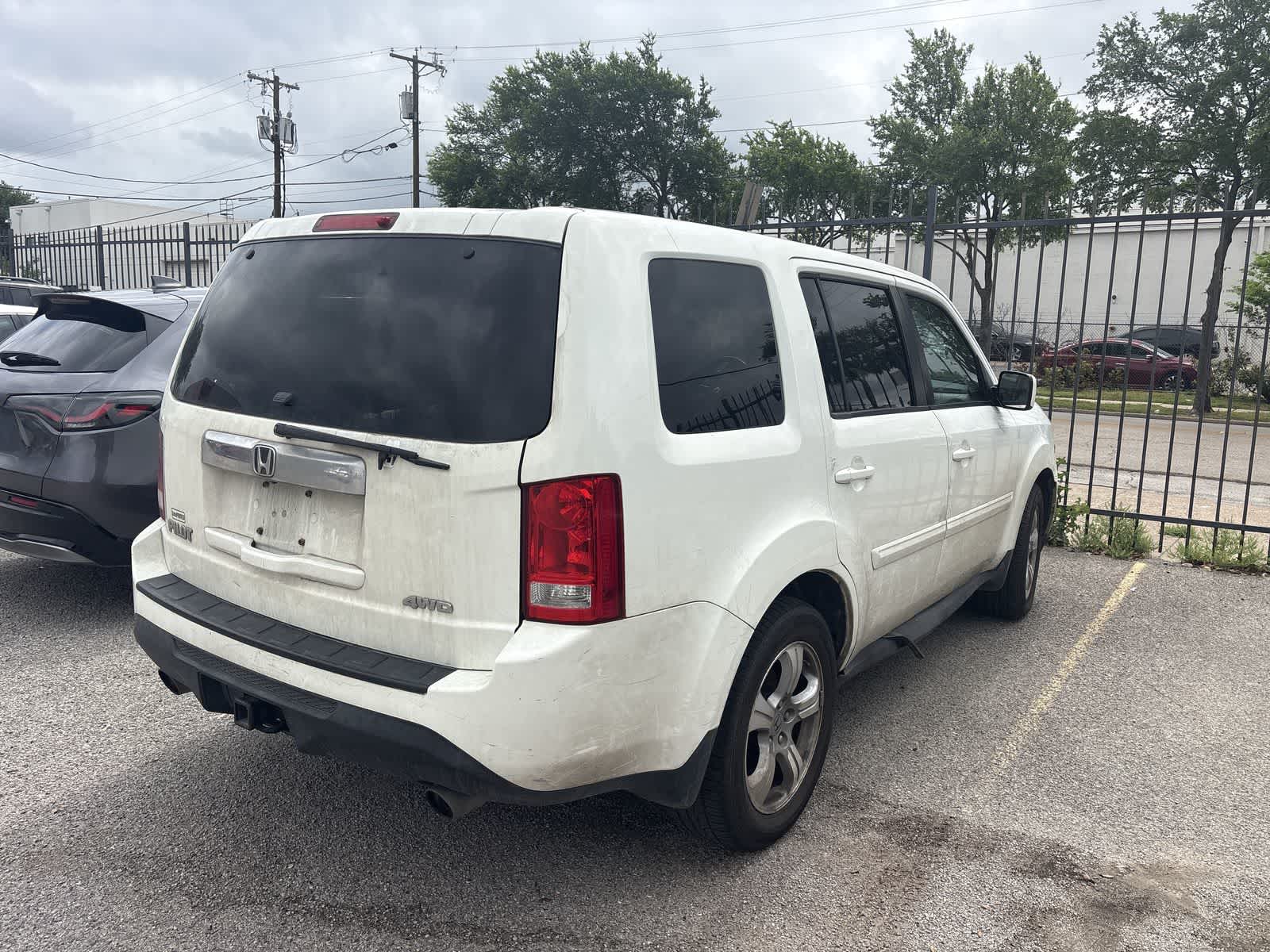 Thumbnail: 2014 Honda Pilot - 4