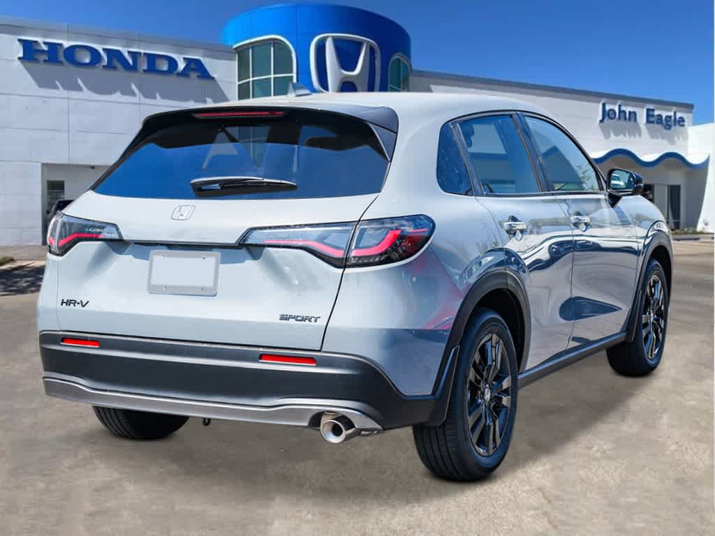 Thumbnail: 2026 Honda HR-V - 4